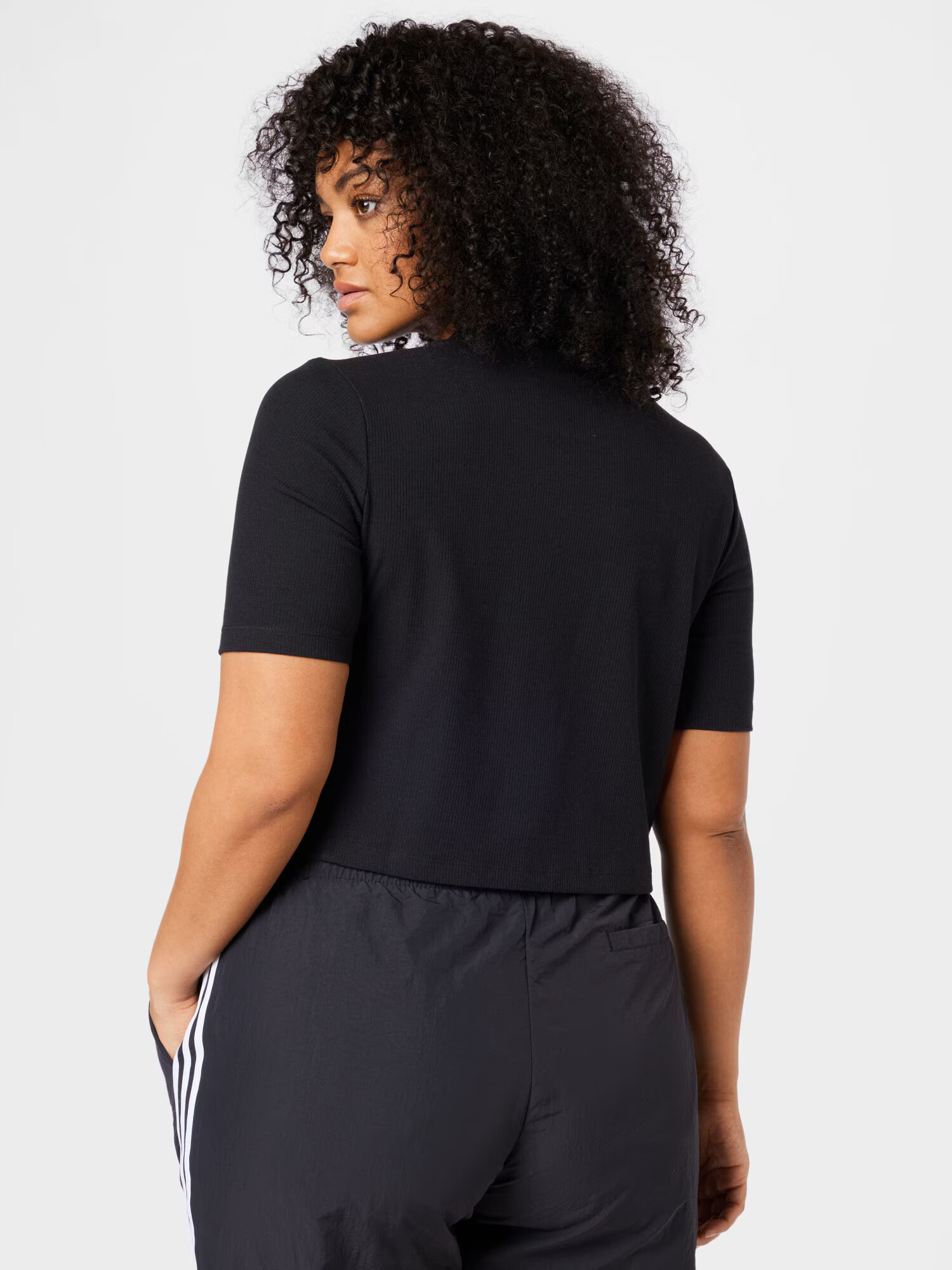 ADIDAS ORIGINALS Tricou 'Adicolor Essentials ' negru / alb - Pled.ro