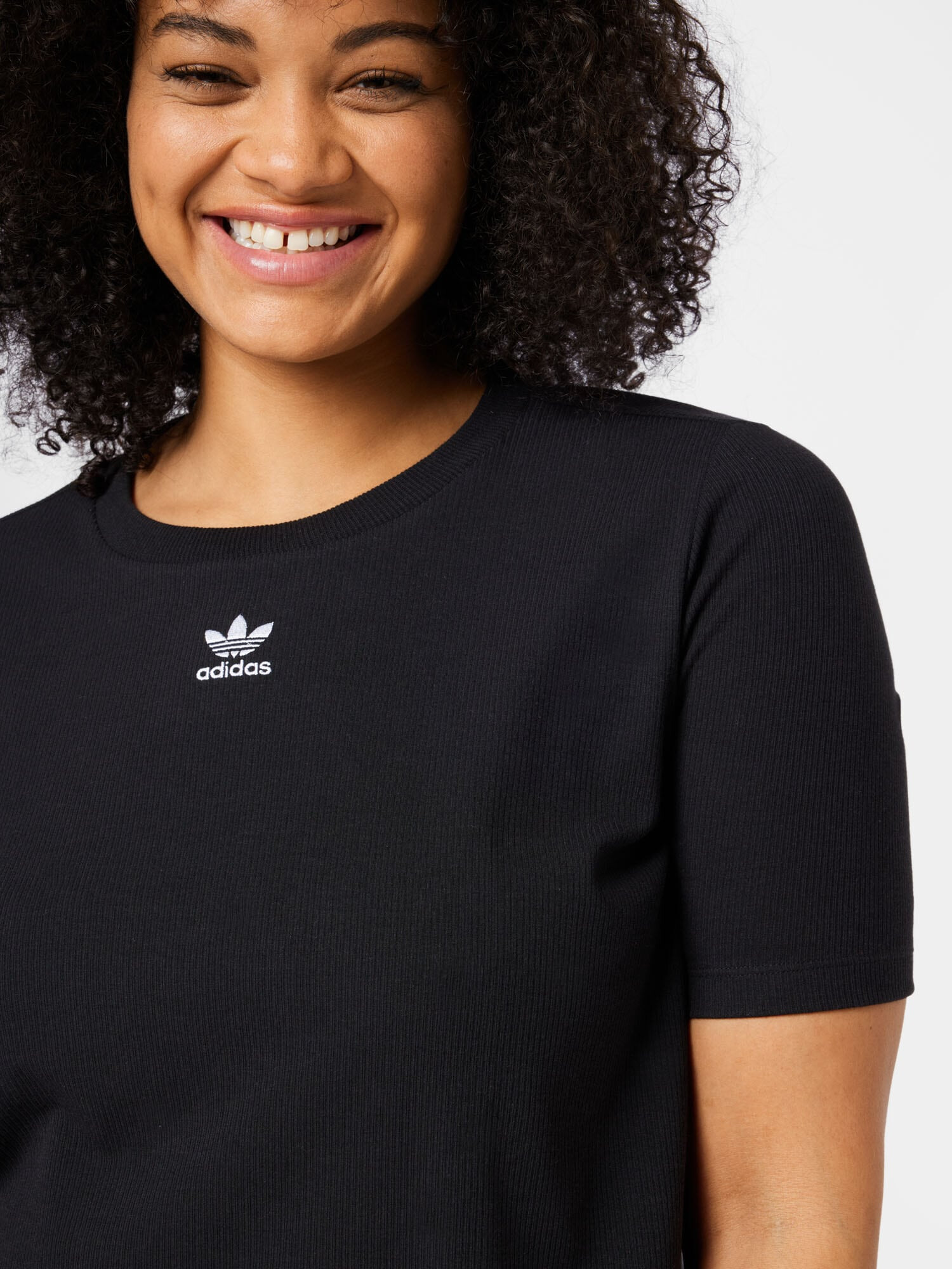 ADIDAS ORIGINALS Tricou 'Adicolor Essentials ' negru / alb - Pled.ro