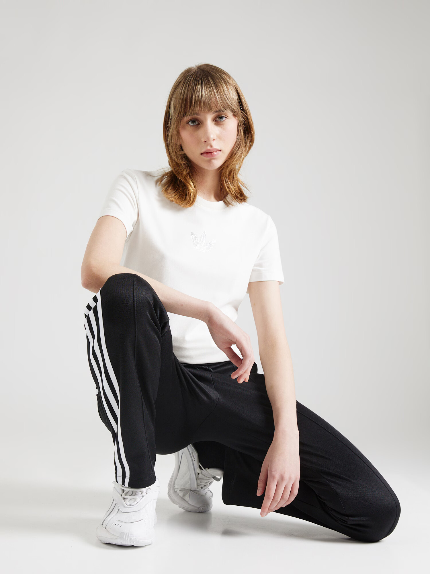 ADIDAS ORIGINALS Tricou 'Premium Essentials' alb - Pled.ro