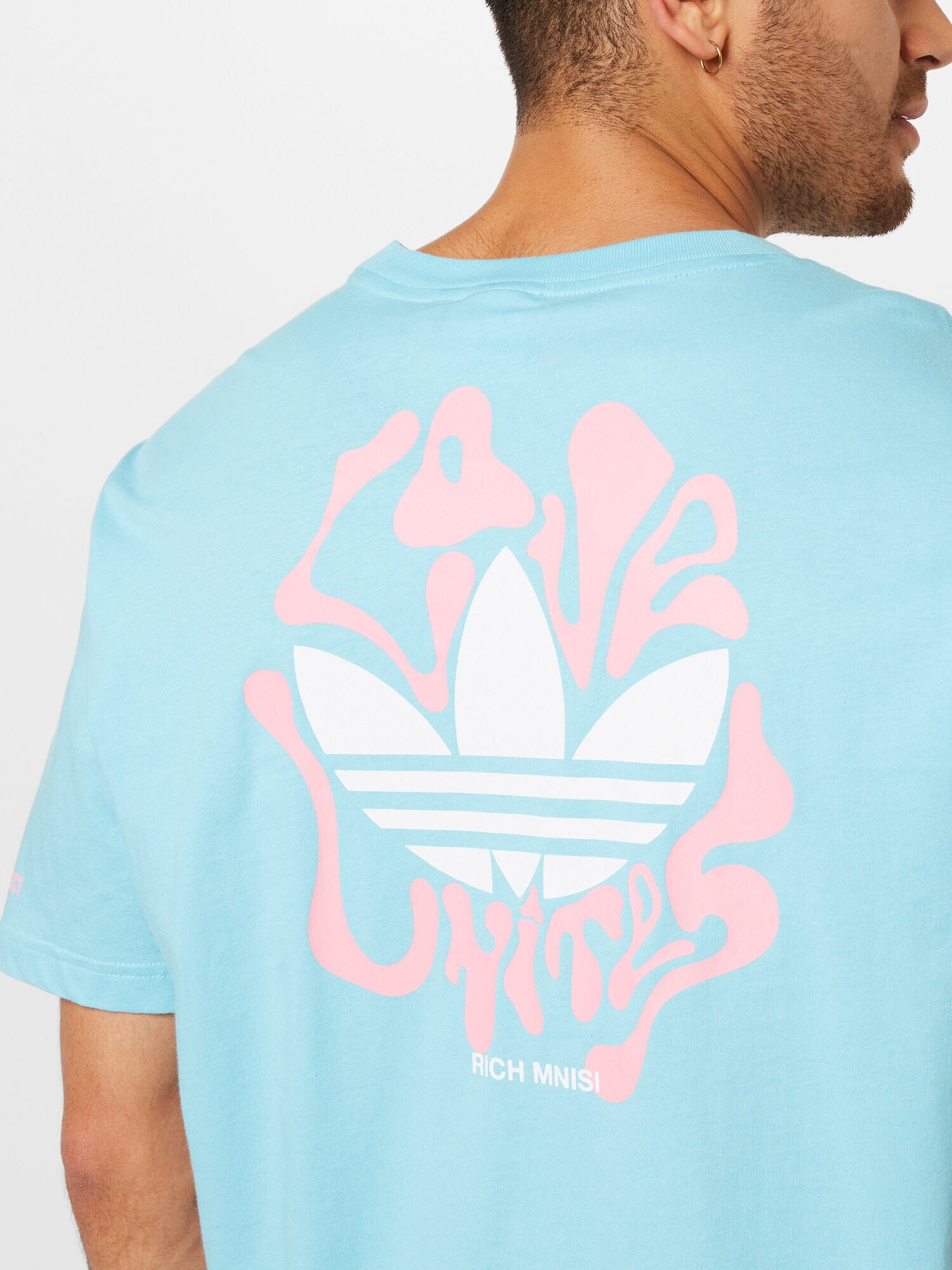 ADIDAS ORIGINALS Tricou 'Pride Rm Graphic' albastru deschis / roz / alb - Pled.ro