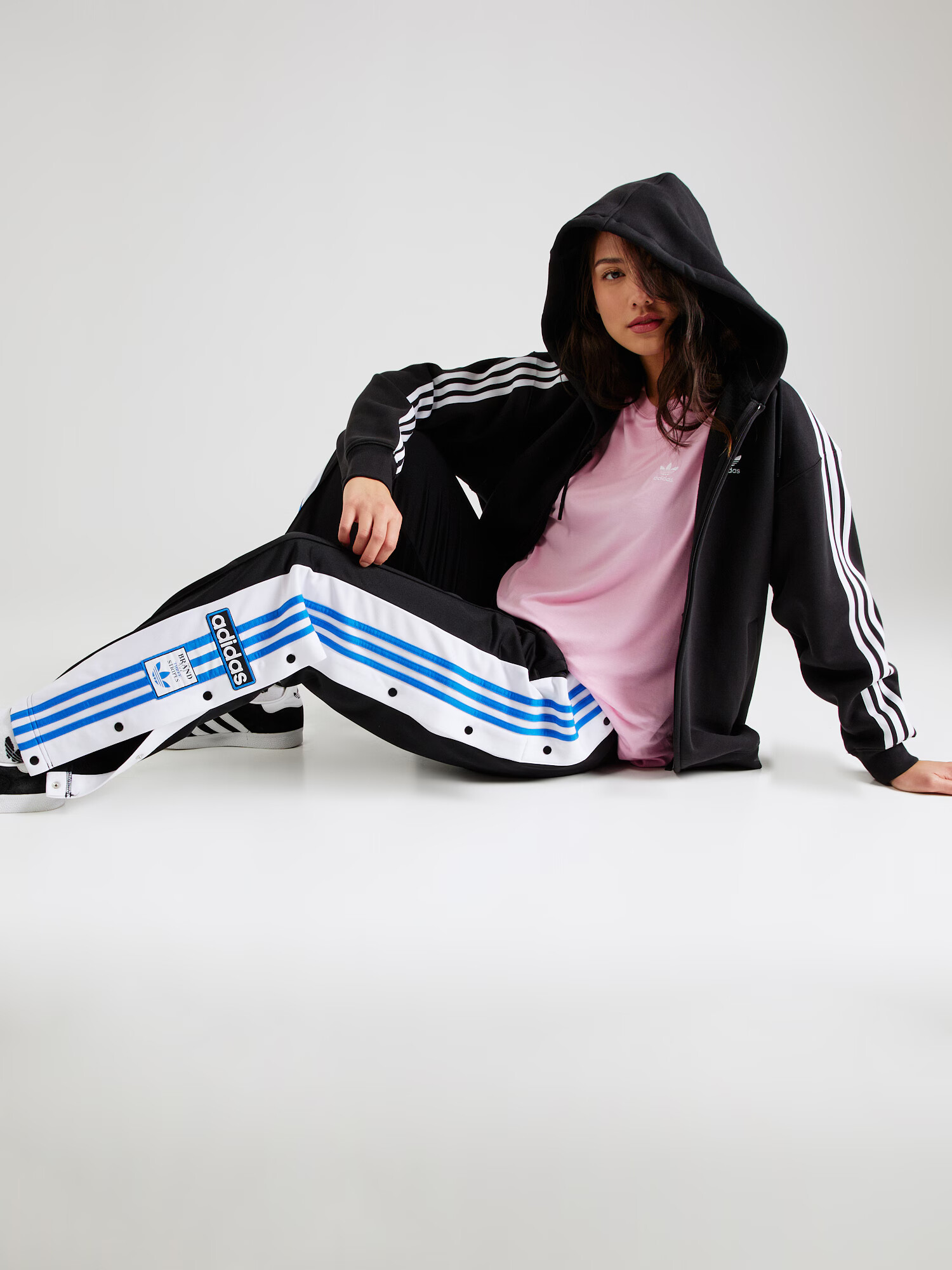 ADIDAS ORIGINALS Tricou supradimensional 'TREFOIL' roz / alb - Pled.ro