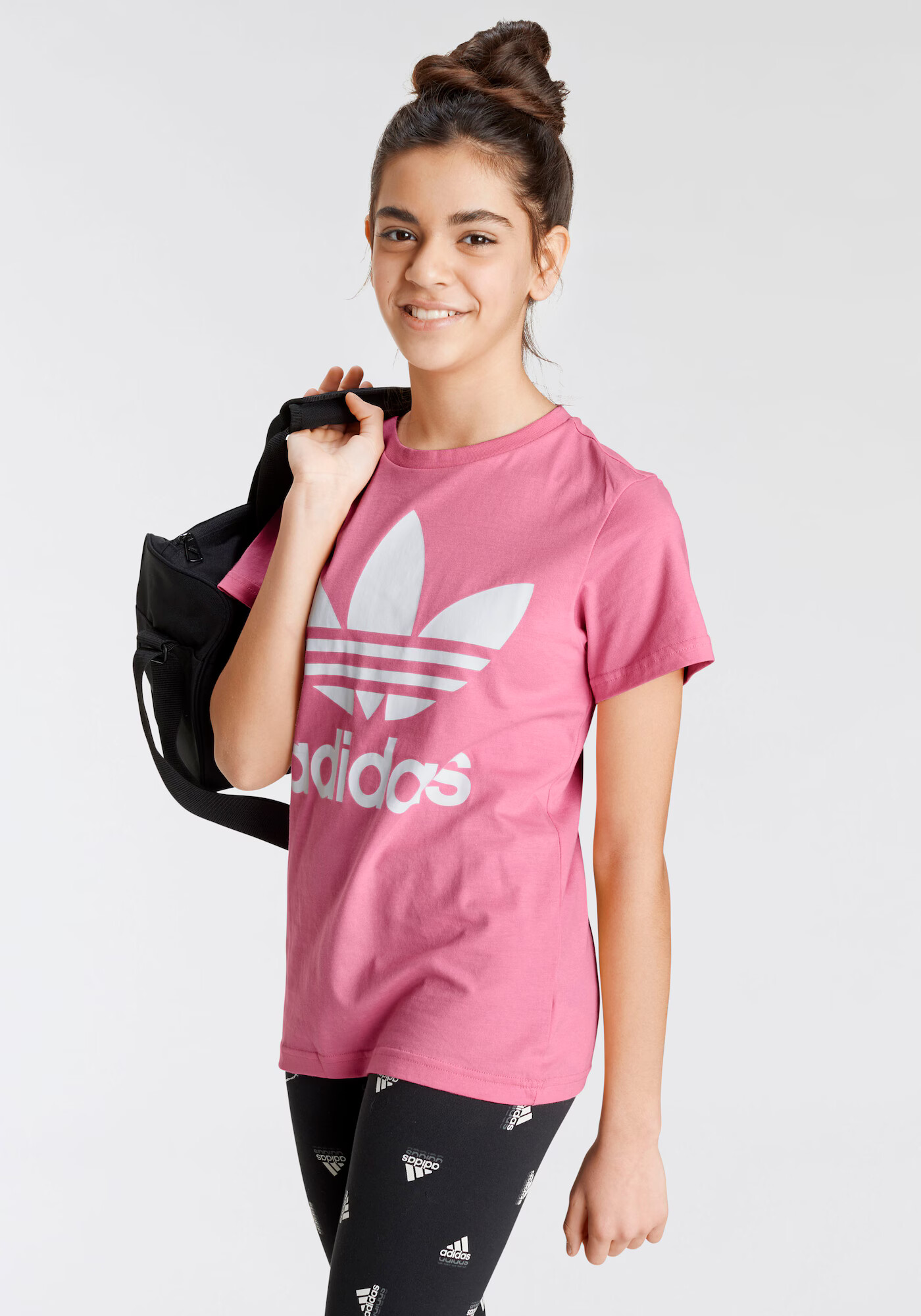 ADIDAS ORIGINALS Tricou 'Trefoil' roz deschis / alb - Pled.ro