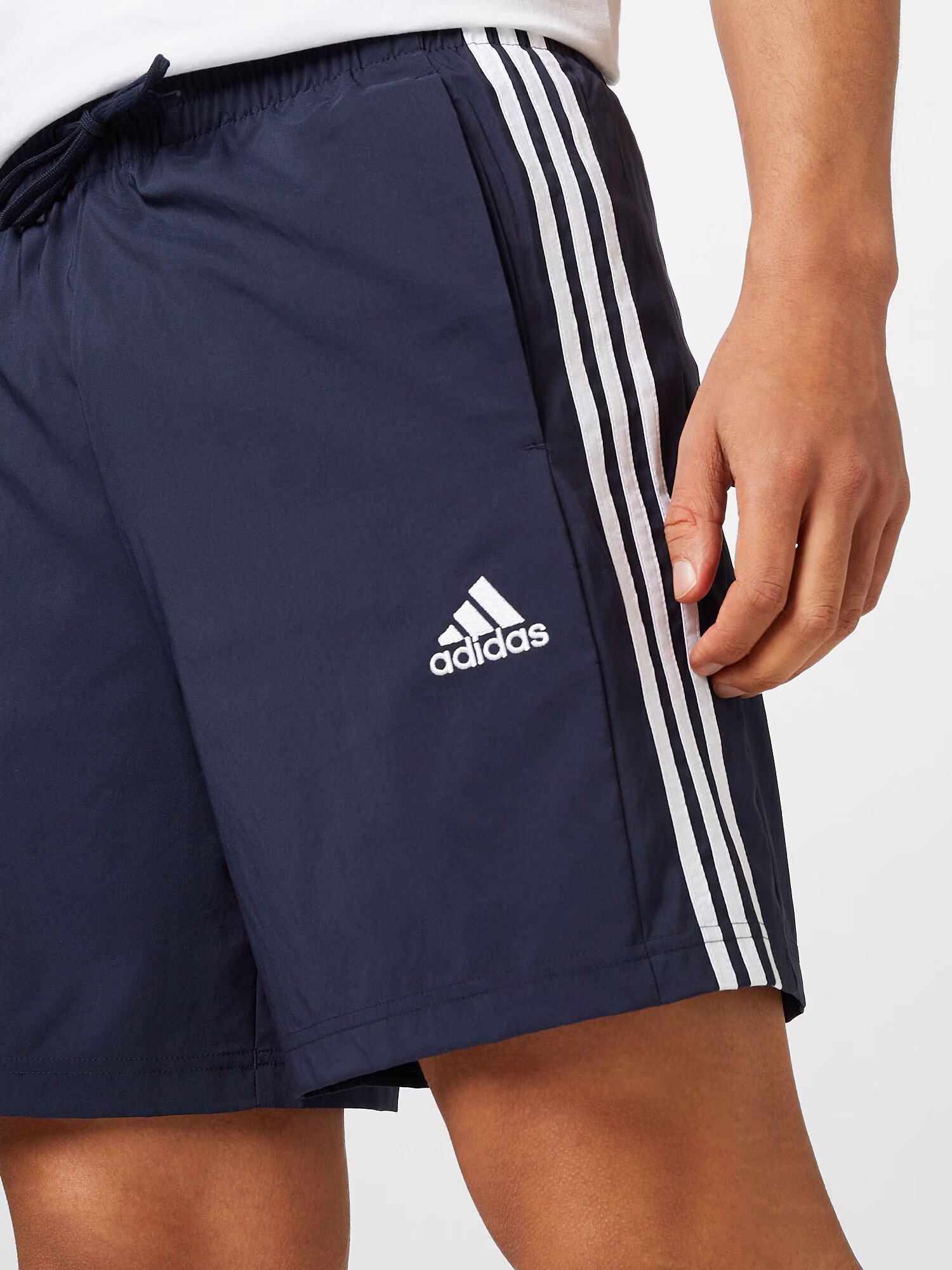 ADIDAS SPORTSWEAR Pantaloni sport 'Essentials Chelsea' bleumarin / alb - Pled.ro