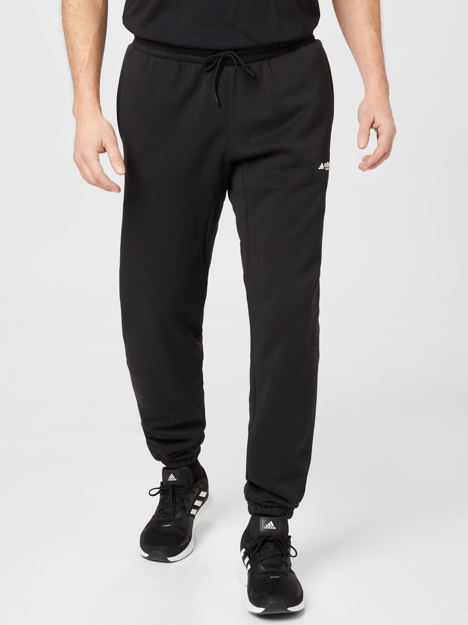 ADIDAS SPORTSWEAR Pantaloni sport 'LEGENDS' negru / alb - Pled.ro