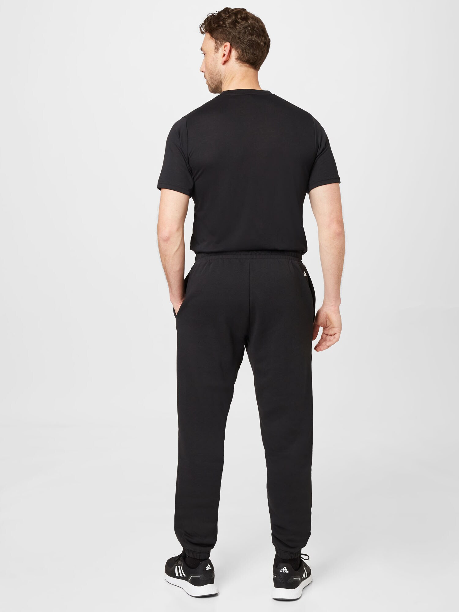 ADIDAS SPORTSWEAR Pantaloni sport 'LEGENDS' negru / alb - Pled.ro