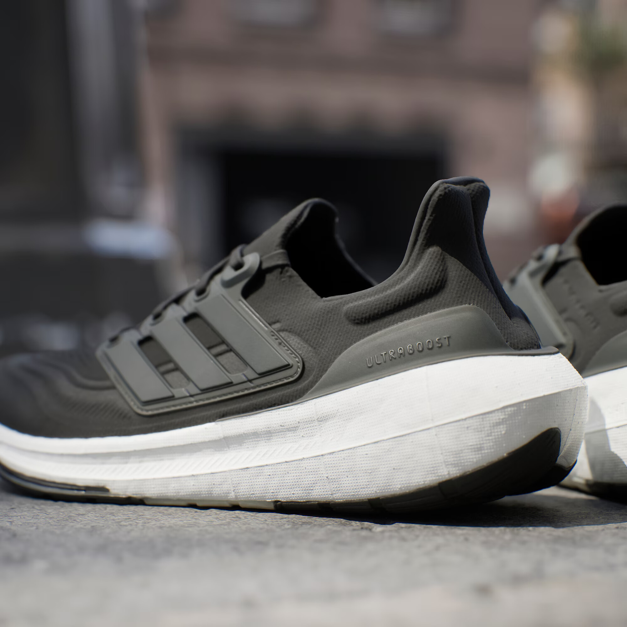 ADIDAS PERFORMANCE Sneaker de alergat 'Ultraboost Light' negru / alb - Pled.ro