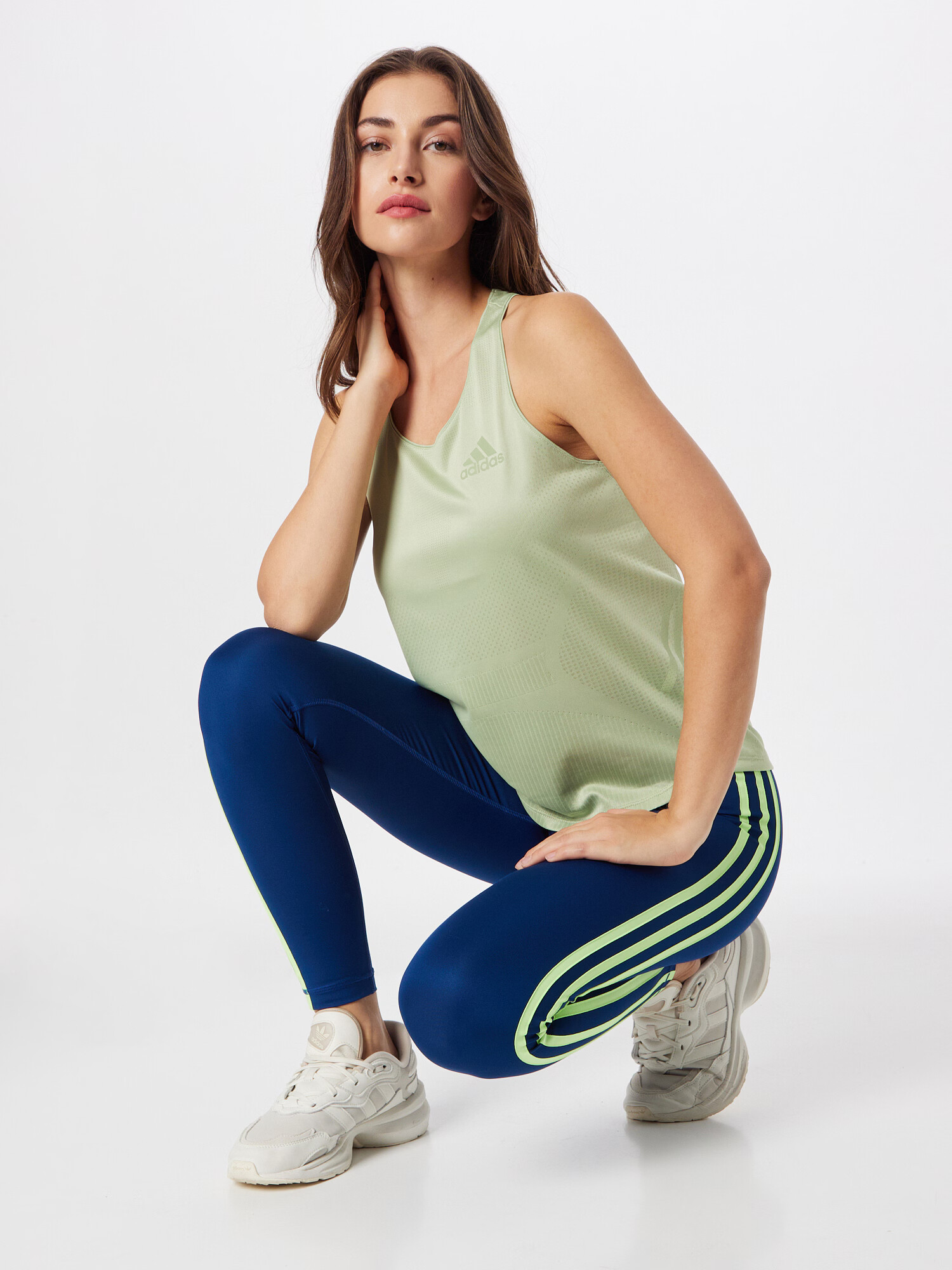 ADIDAS SPORTSWEAR Sport top 'Parley Adizero' verde pastel / alb - Pled.ro