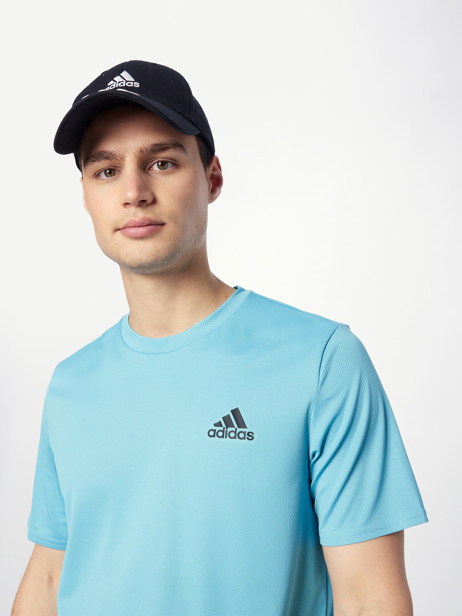 ADIDAS SPORTSWEAR Tricou funcțional 'Aeroready Designed For Movement' albastru deschis / gri metalic - Pled.ro