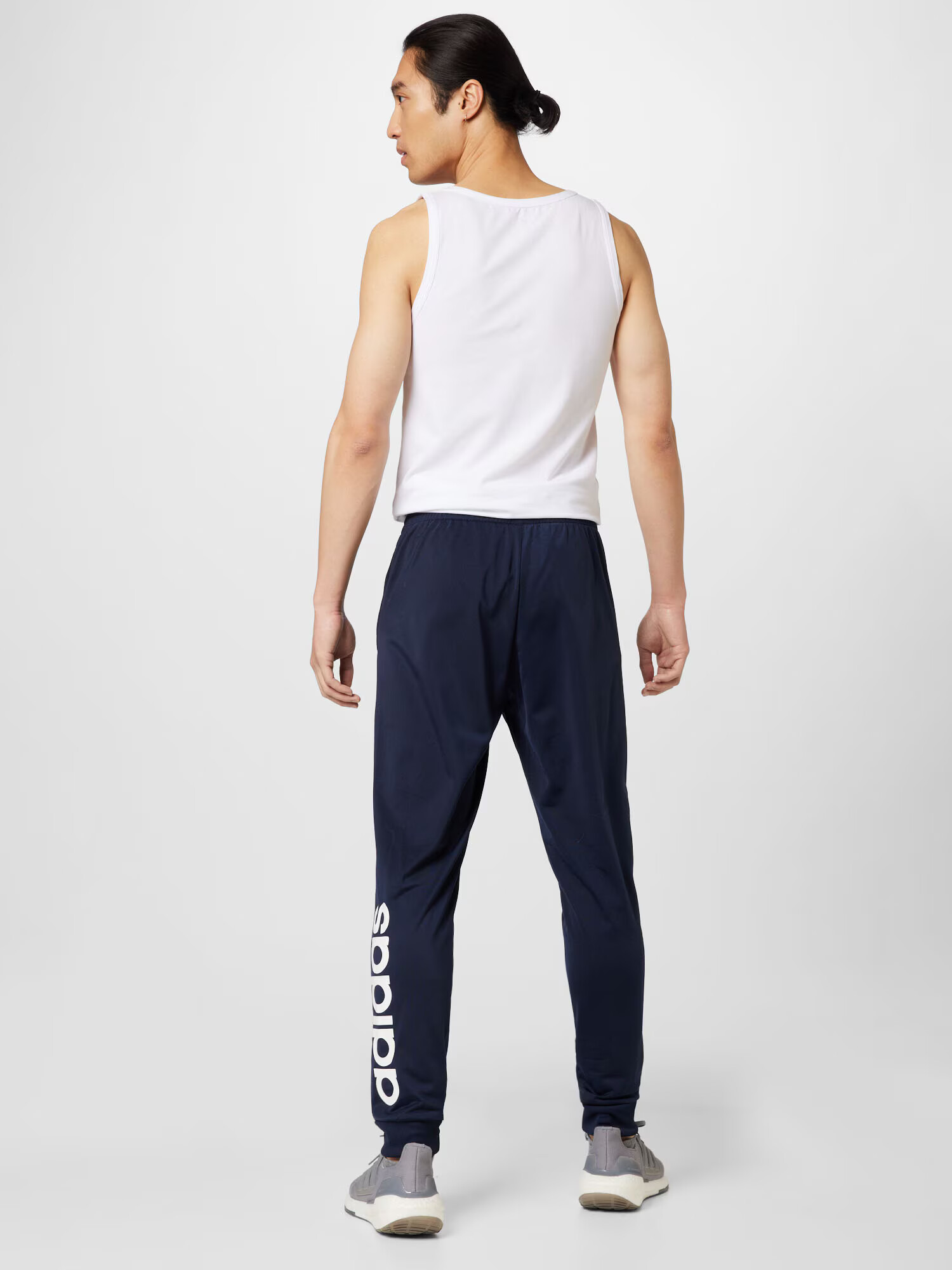 ADIDAS SPORTSWEAR Costum de trening 'Linear Logo' bleumarin / alb - Pled.ro