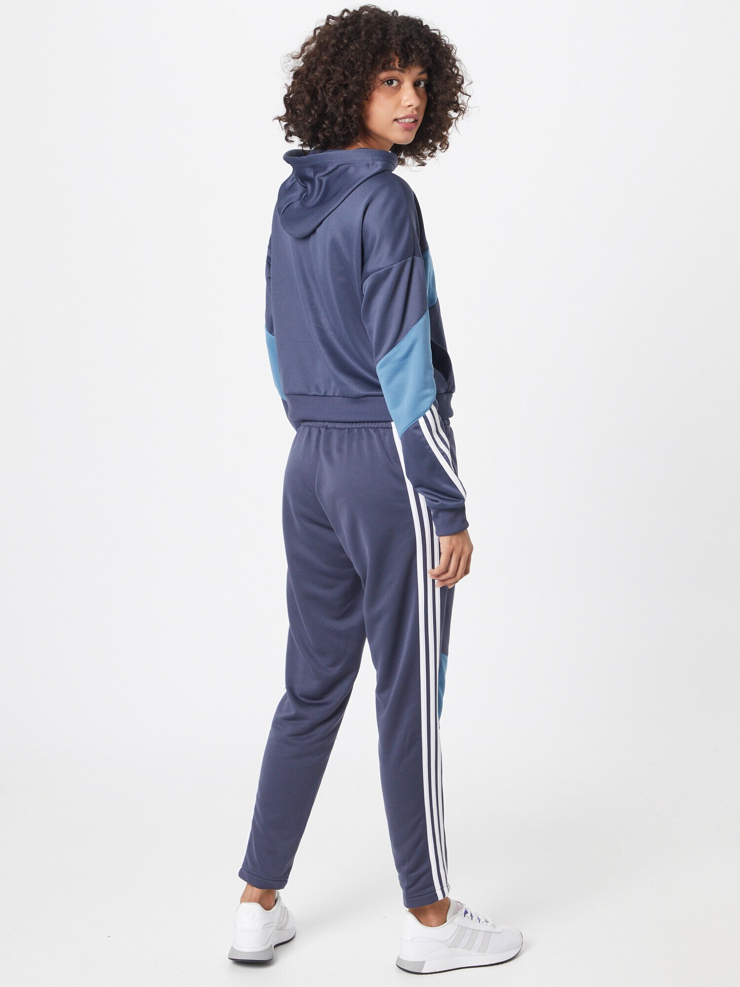 ADIDAS SPORTSWEAR Costum de trening bleumarin / albastru porumbel / alb - Pled.ro