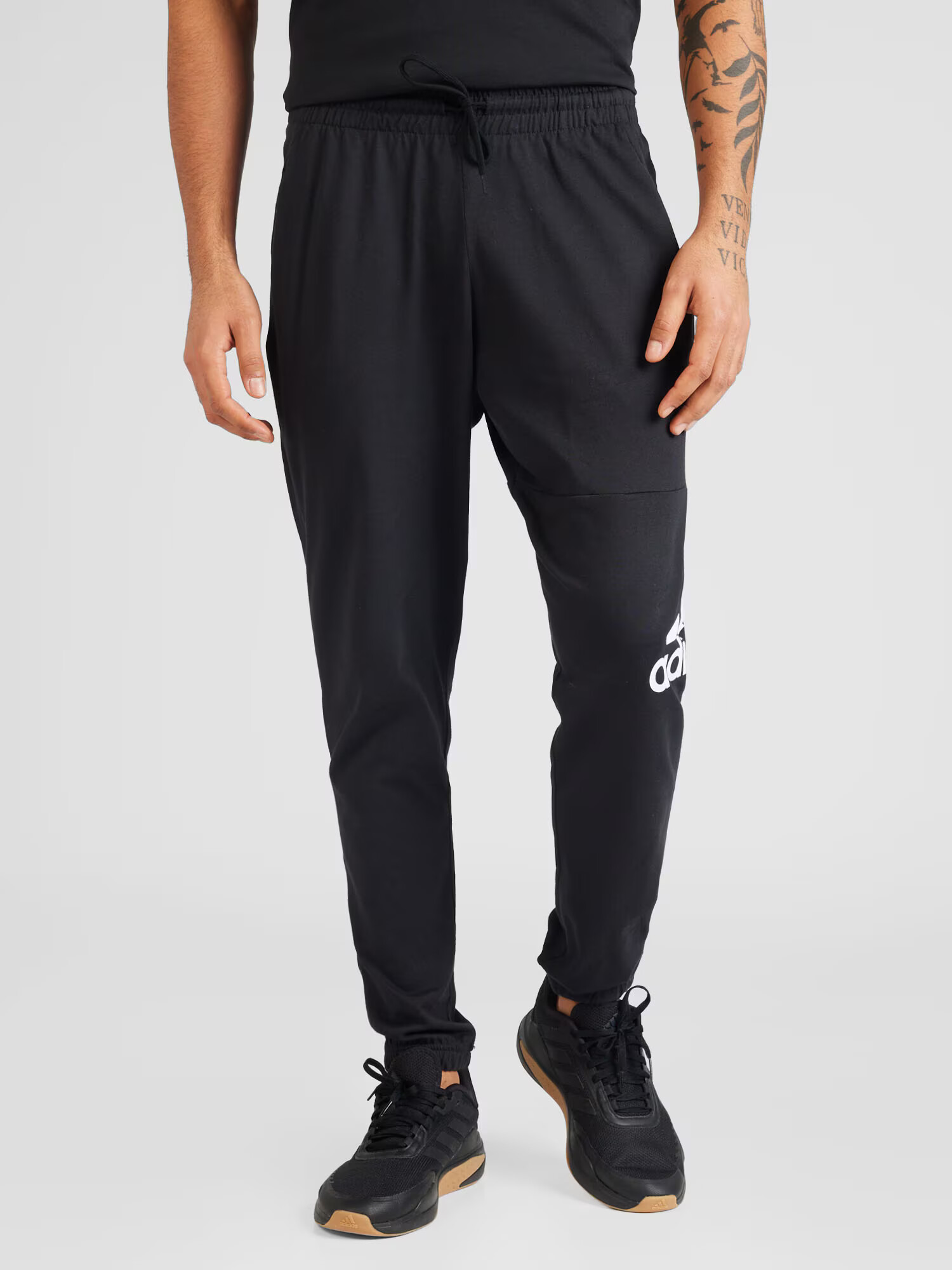 ADIDAS SPORTSWEAR Pantaloni sport 'ESS' negru / alb - Pled.ro