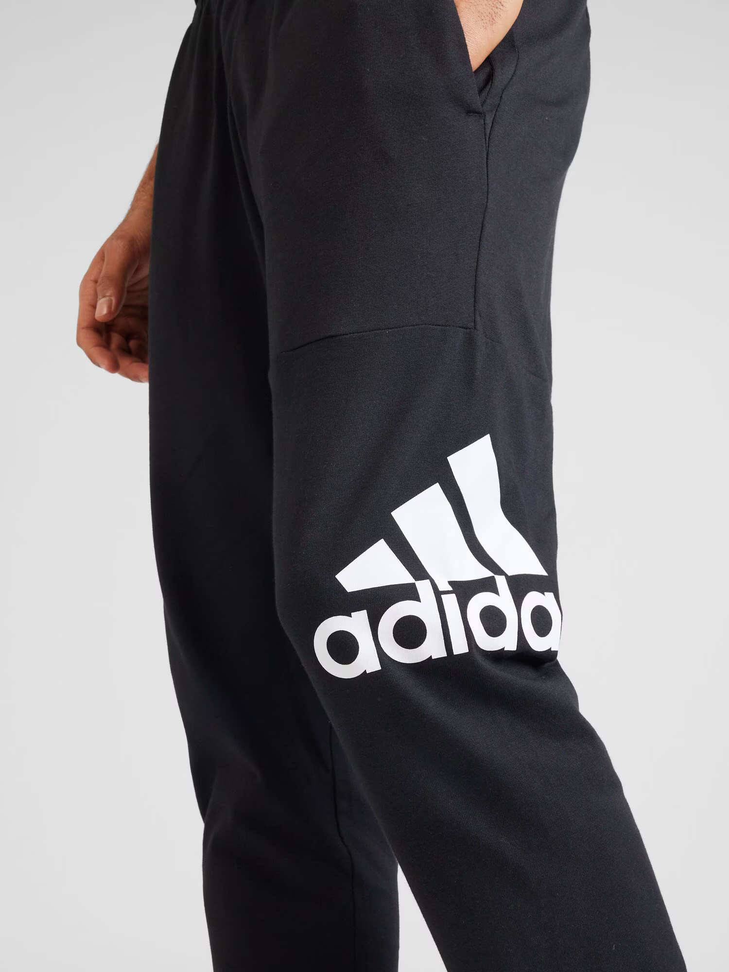 ADIDAS SPORTSWEAR Pantaloni sport 'ESS' negru / alb - Pled.ro