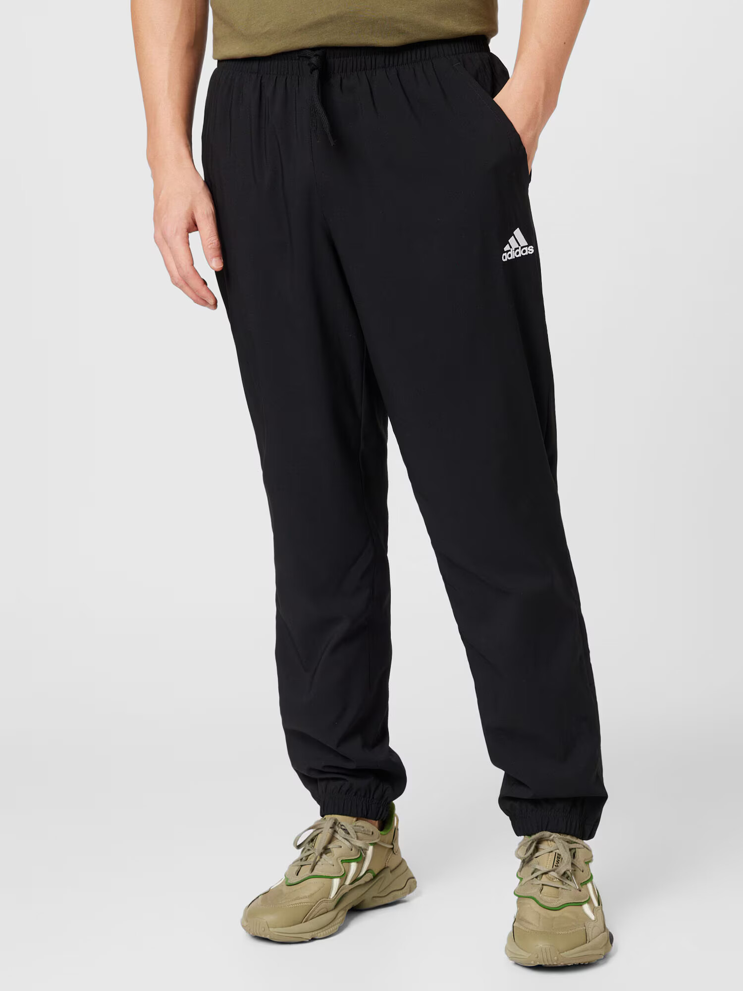 ADIDAS SPORTSWEAR Pantaloni sport 'Essentials Stanford' negru / alb - Pled.ro