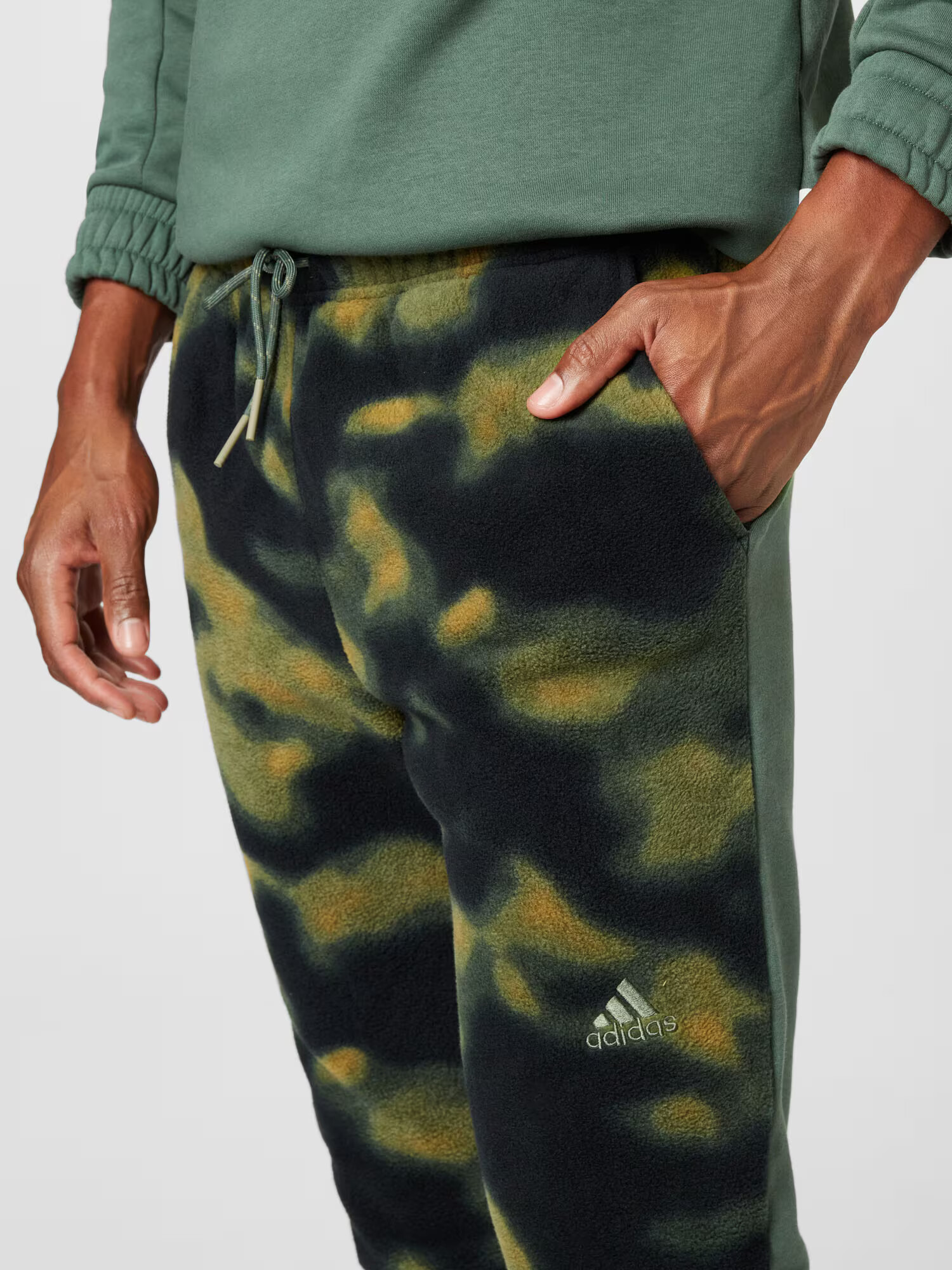 ADIDAS SPORTSWEAR Pantaloni sport oliv / verde stuf / verde pin / verde pastel - Pled.ro