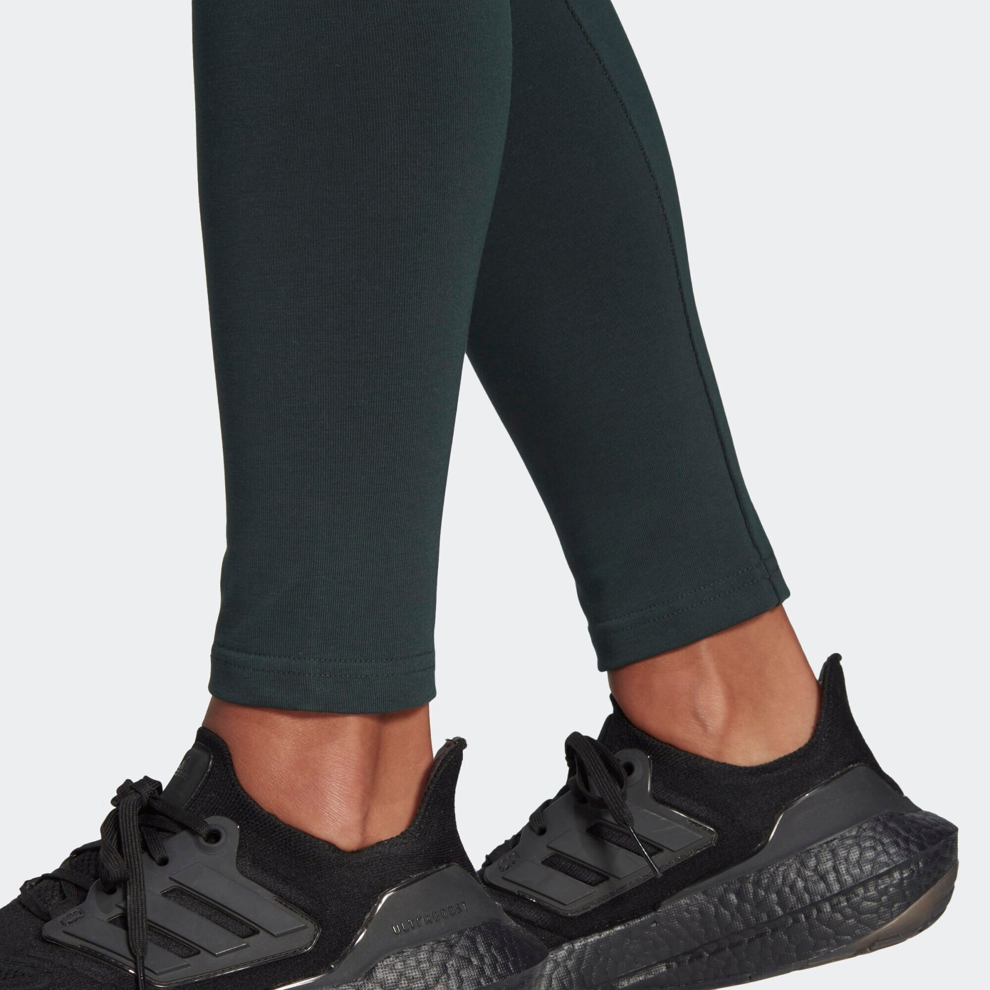 ADIDAS SPORTSWEAR Pantaloni sport 'Future Icons Badge Of Sport' verde - Pled.ro