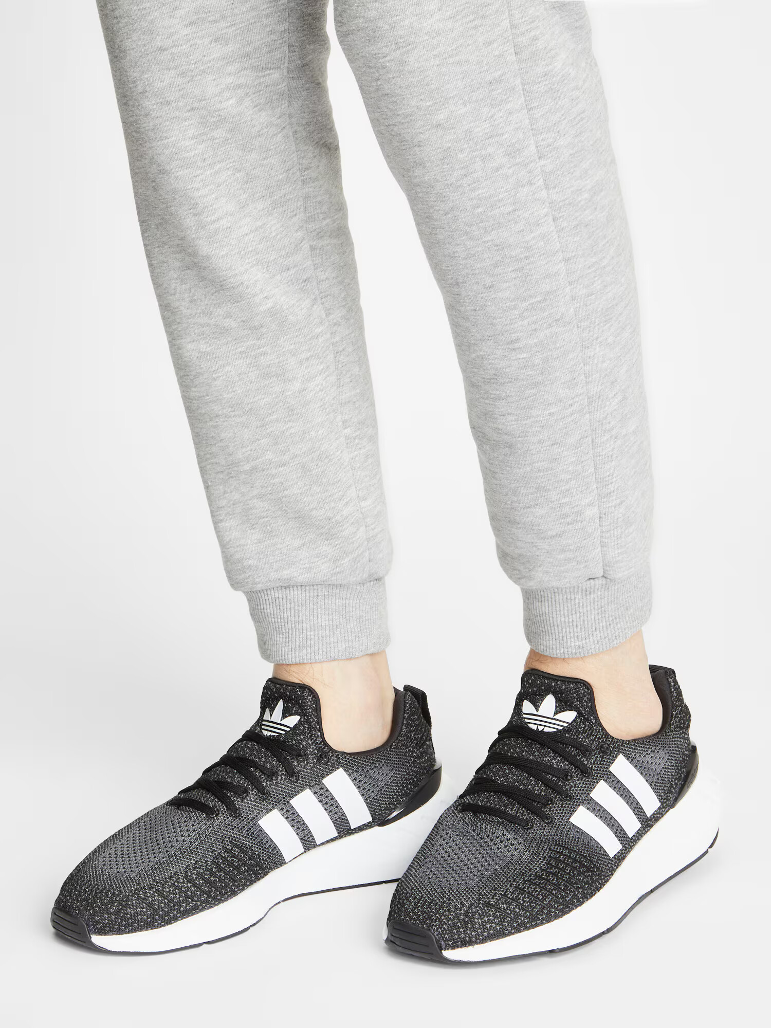 ADIDAS ORIGINALS Sneaker low 'Swift Run 22' negru / alb - Pled.ro