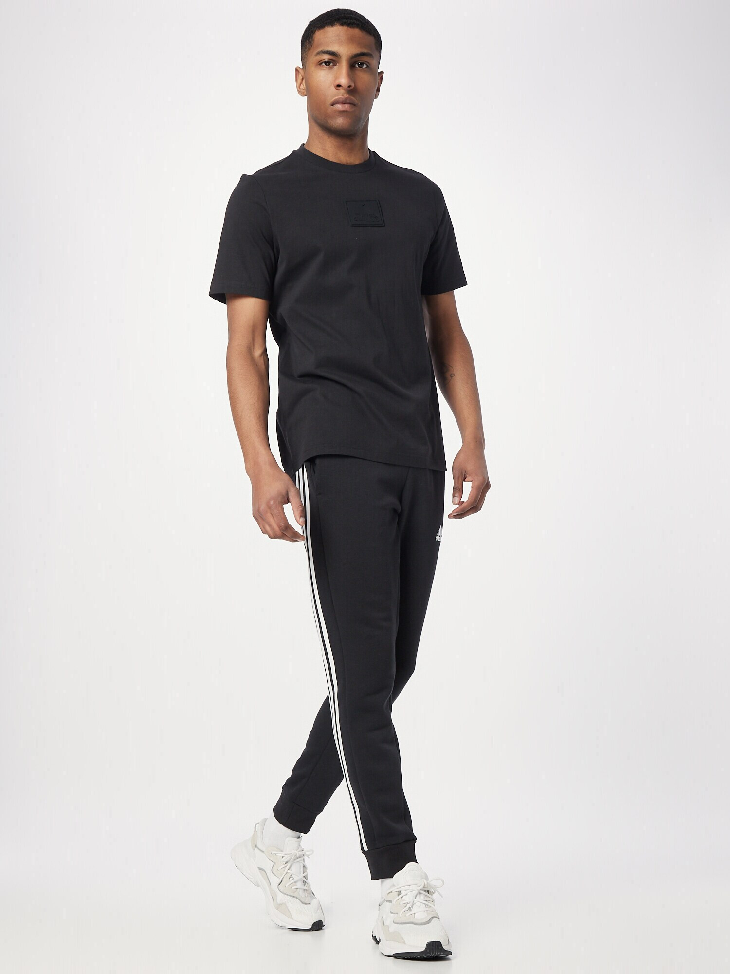 ADIDAS SPORTSWEAR Tricou funcțional 'Elevated Block' negru - Pled.ro