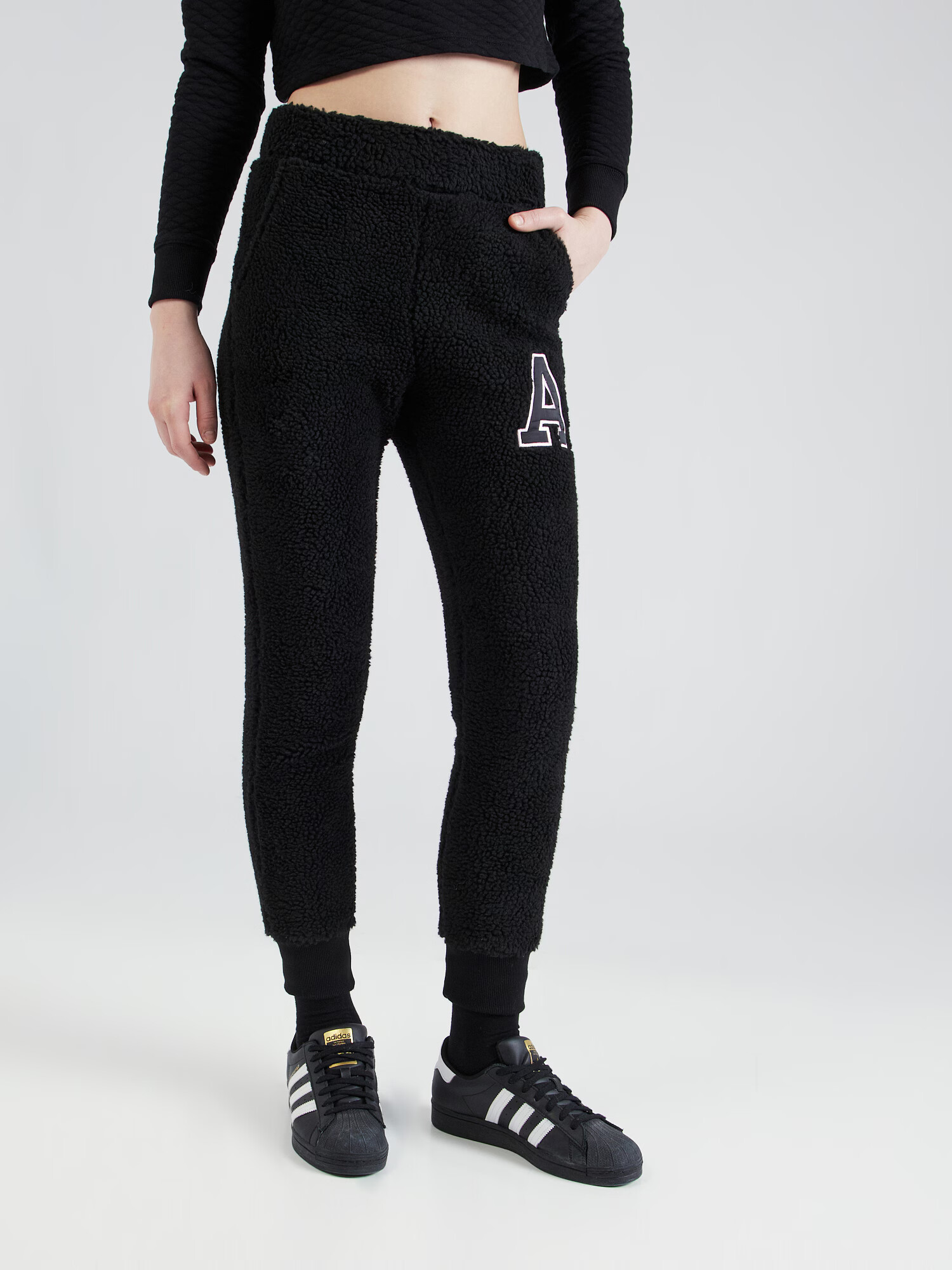 AÉROPOSTALE Pantaloni negru / alb - Pled.ro