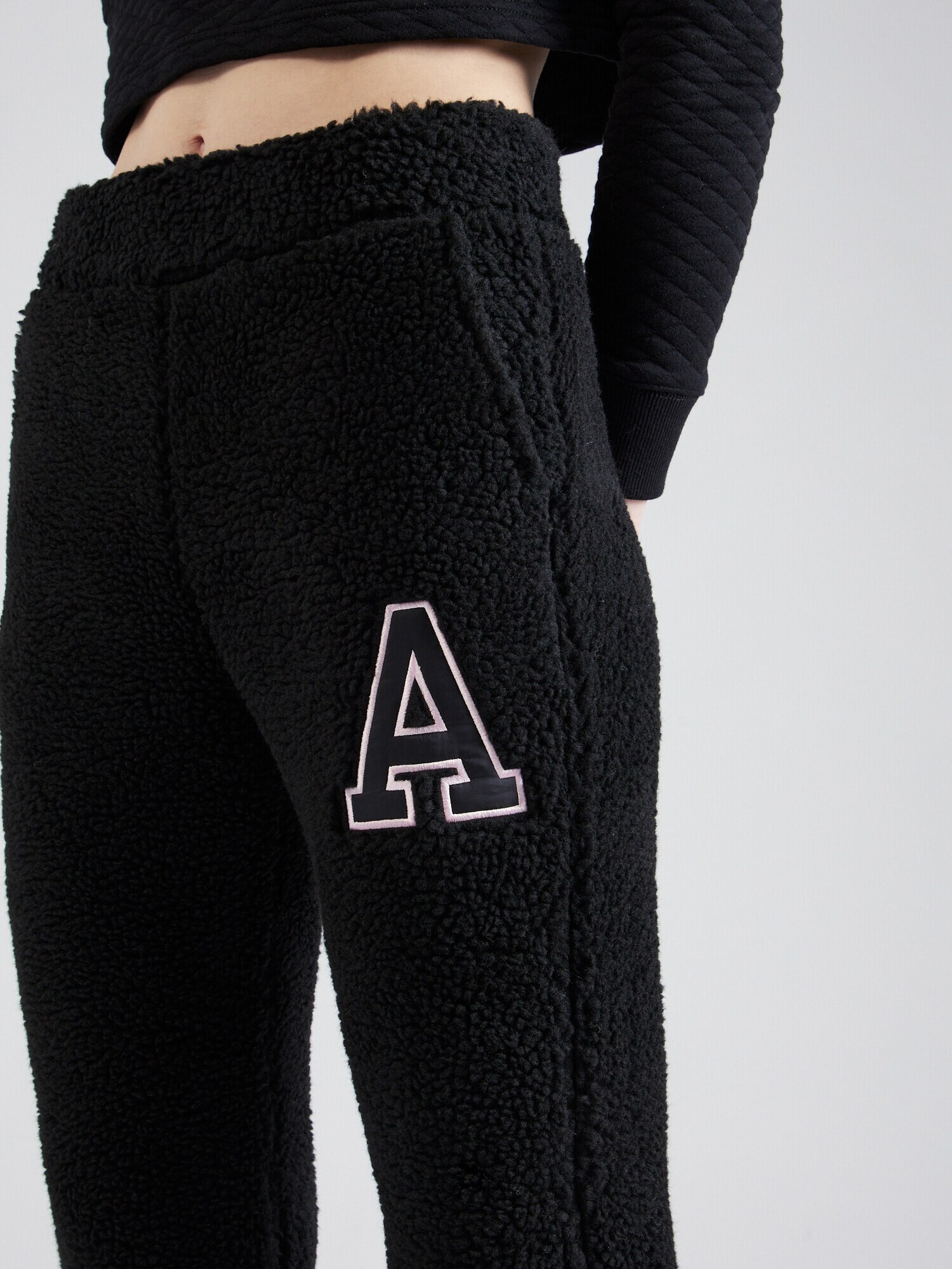 AÉROPOSTALE Pantaloni negru / alb - Pled.ro