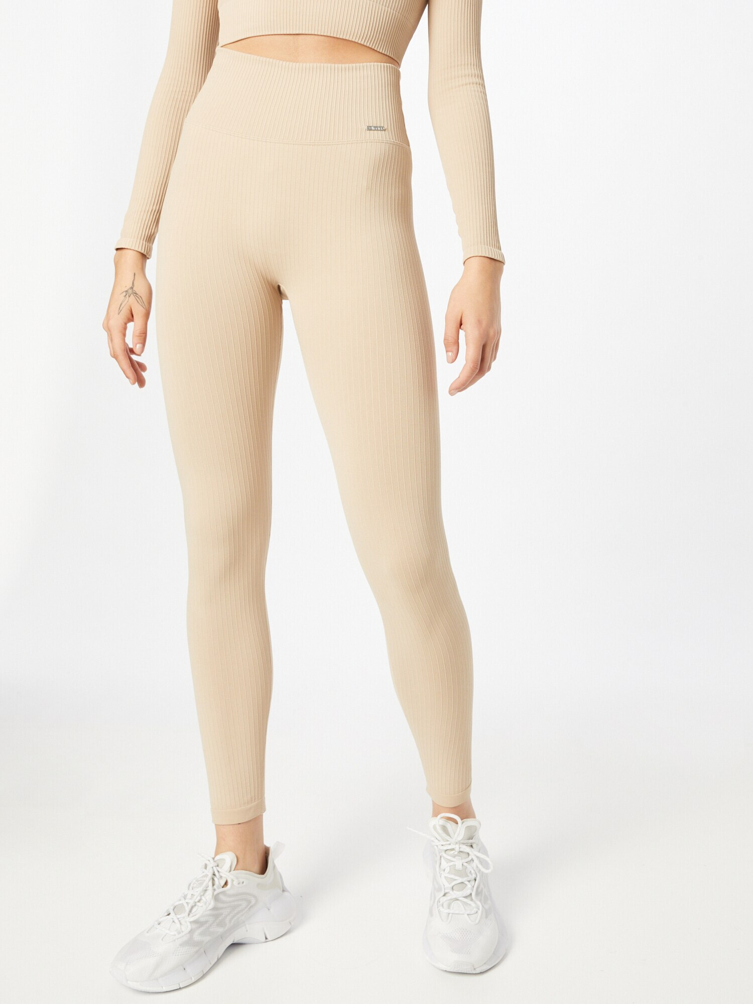 aim'n Pantaloni sport 'Chai' crem - Pled.ro