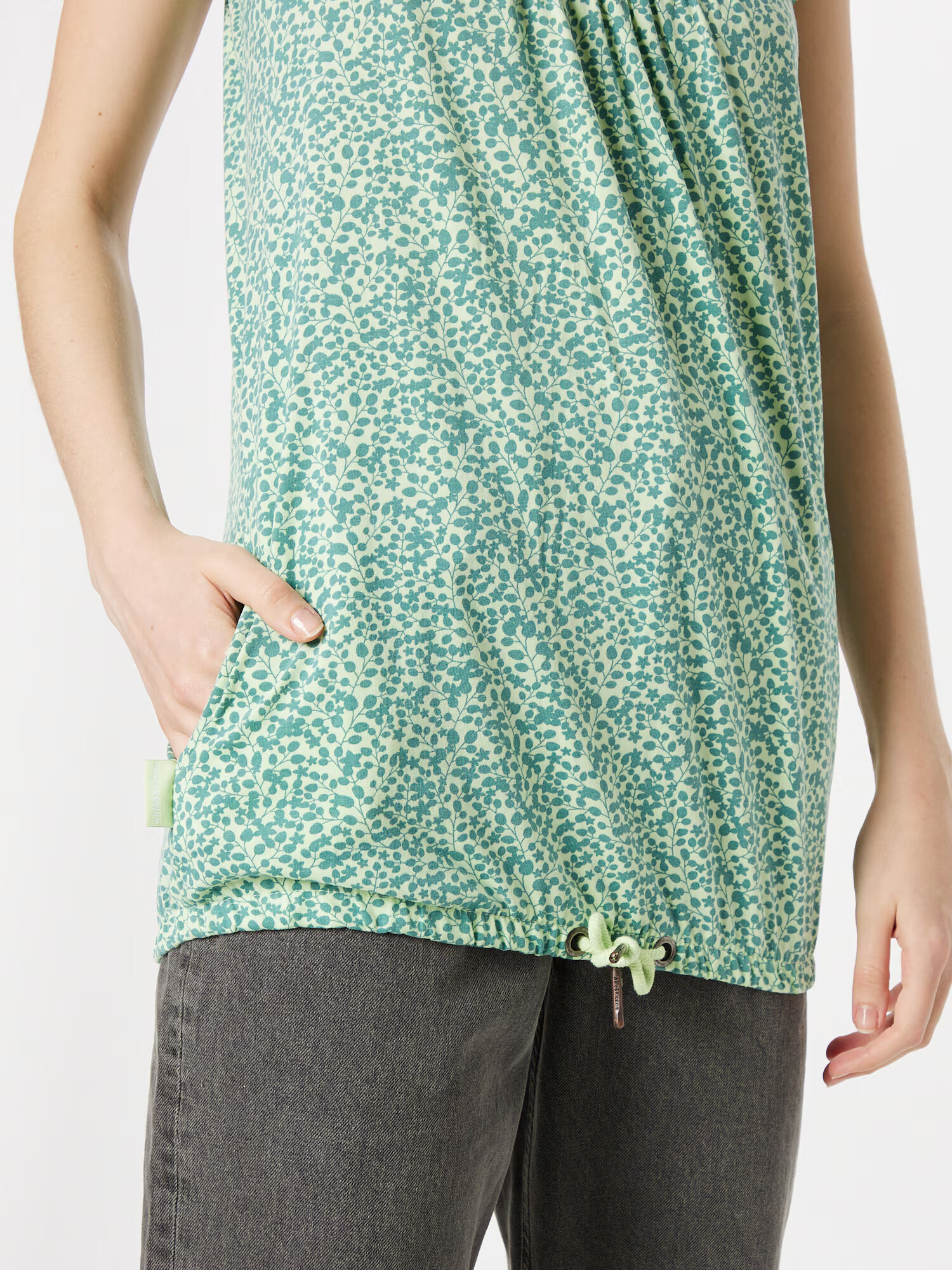 Alife and Kickin Tricou 'SummerAK' verde jad / verde deschis - Pled.ro