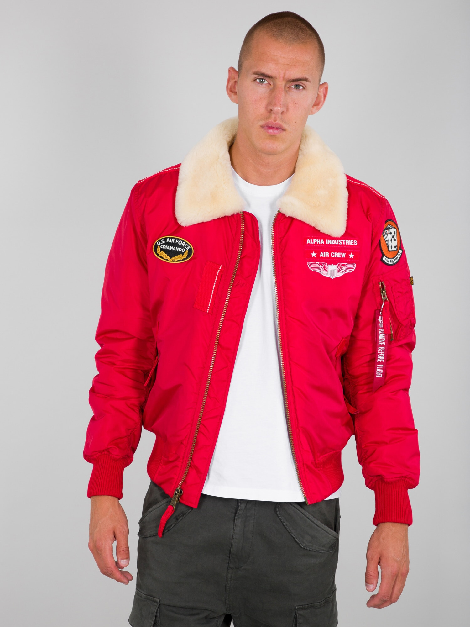 ALPHA INDUSTRIES Geacă de iarnă 'Injector III Air Force' mai multe culori / roșu - Pled.ro