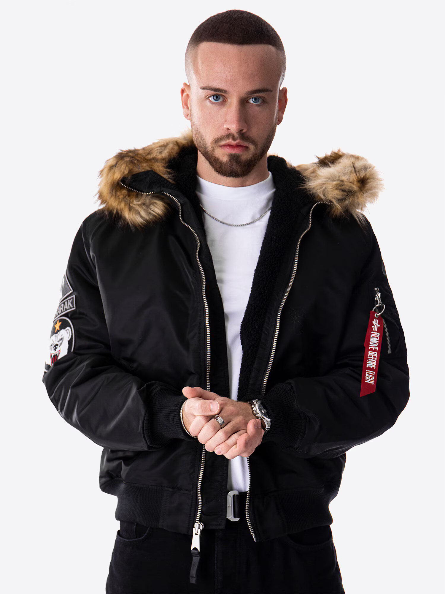 ALPHA INDUSTRIES Geacă de iarnă maro deschis / roșu / negru / alb - Pled.ro