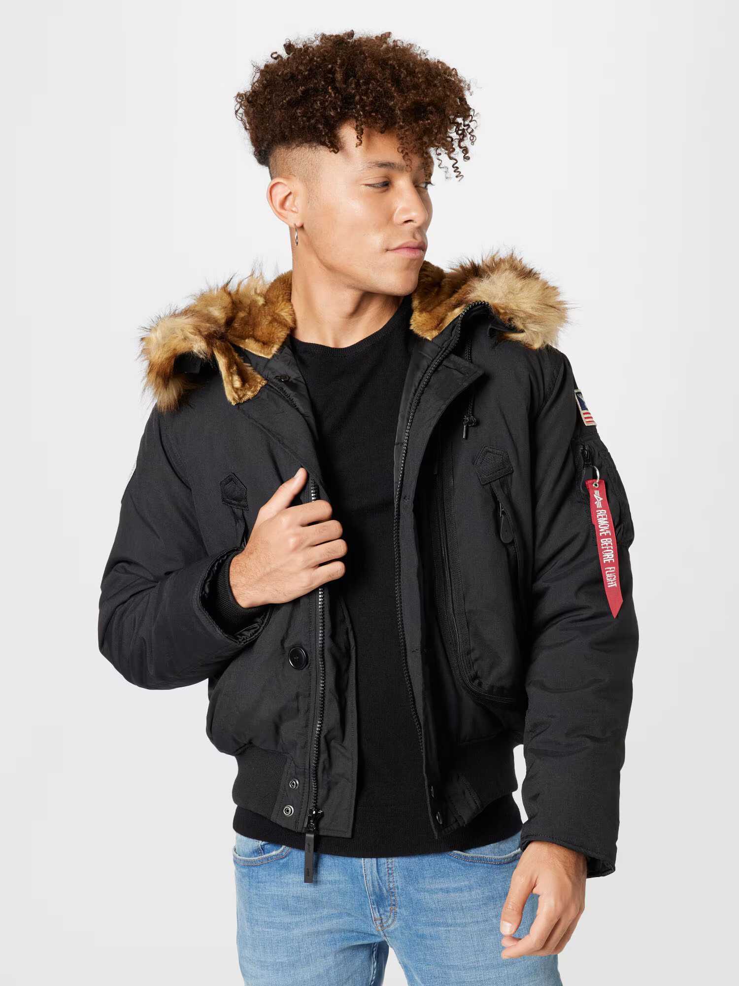 ALPHA INDUSTRIES Geacă de iarnă negru - Pled.ro