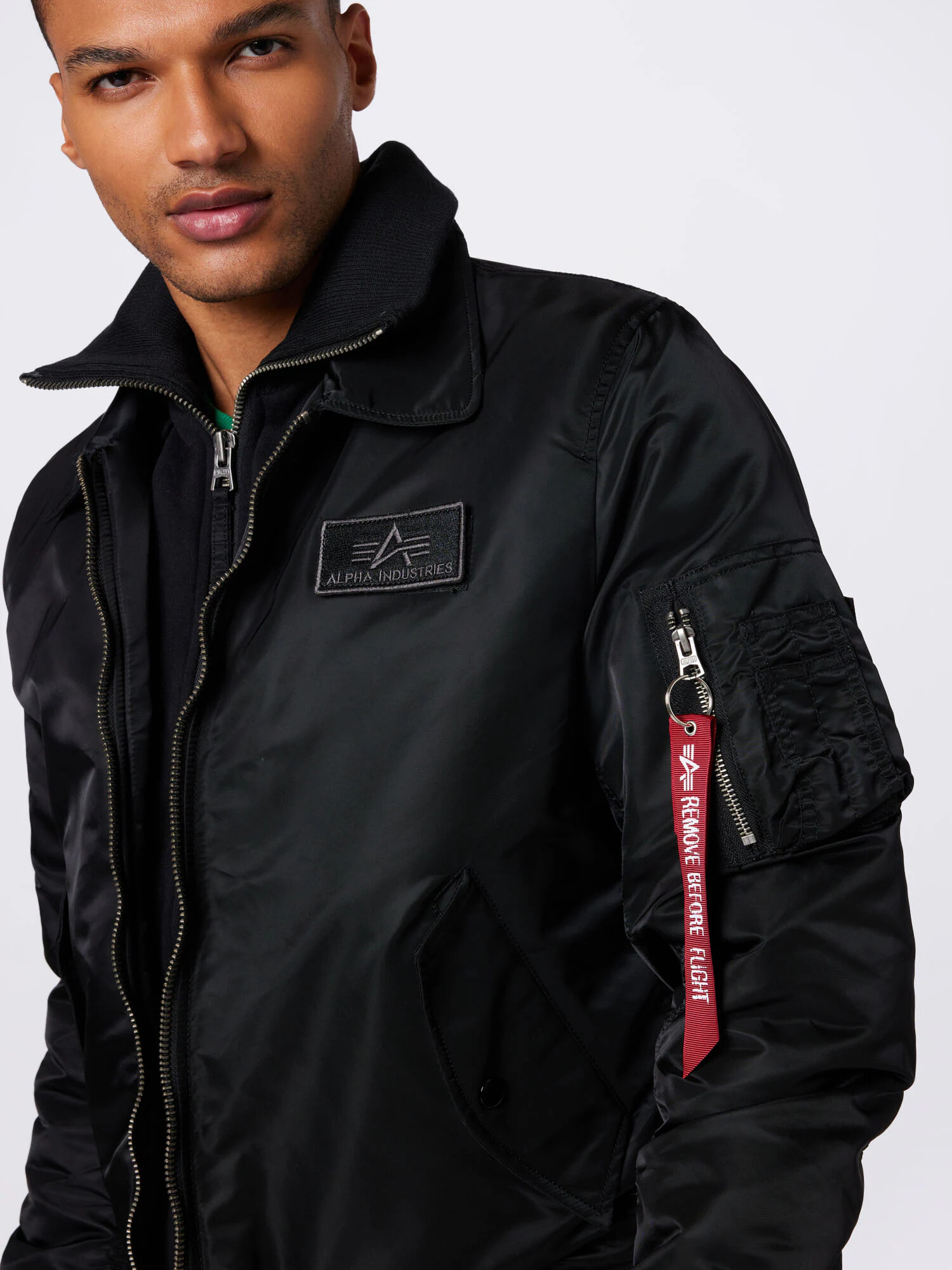 ALPHA INDUSTRIES Geacă de primăvară-toamnă 'CWU Jet Blast' roșu / negru / alb - Pled.ro