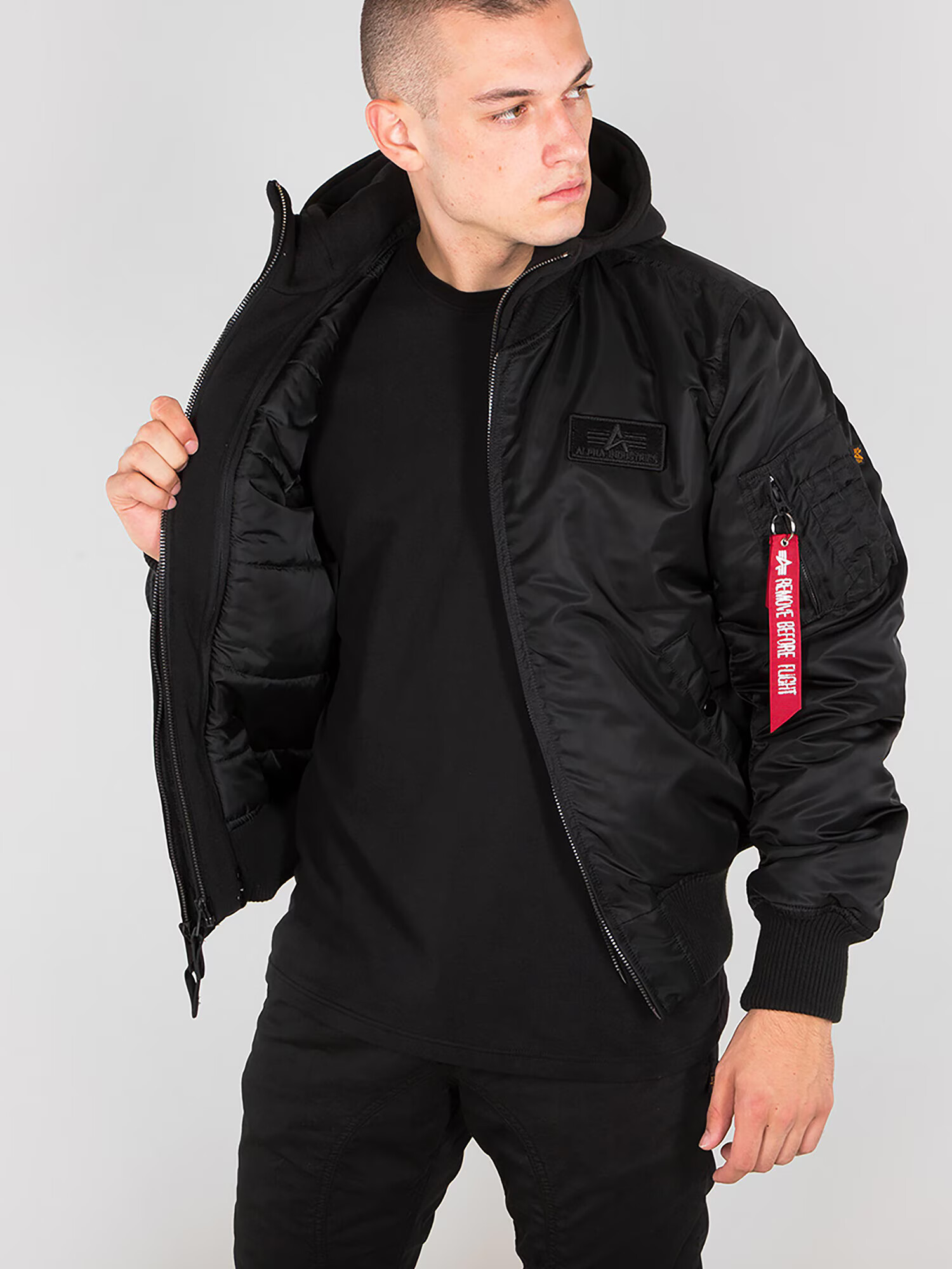 ALPHA INDUSTRIES Geacă de primăvară-toamnă 'MA-1 D-Tec SE' negru / alb - Pled.ro