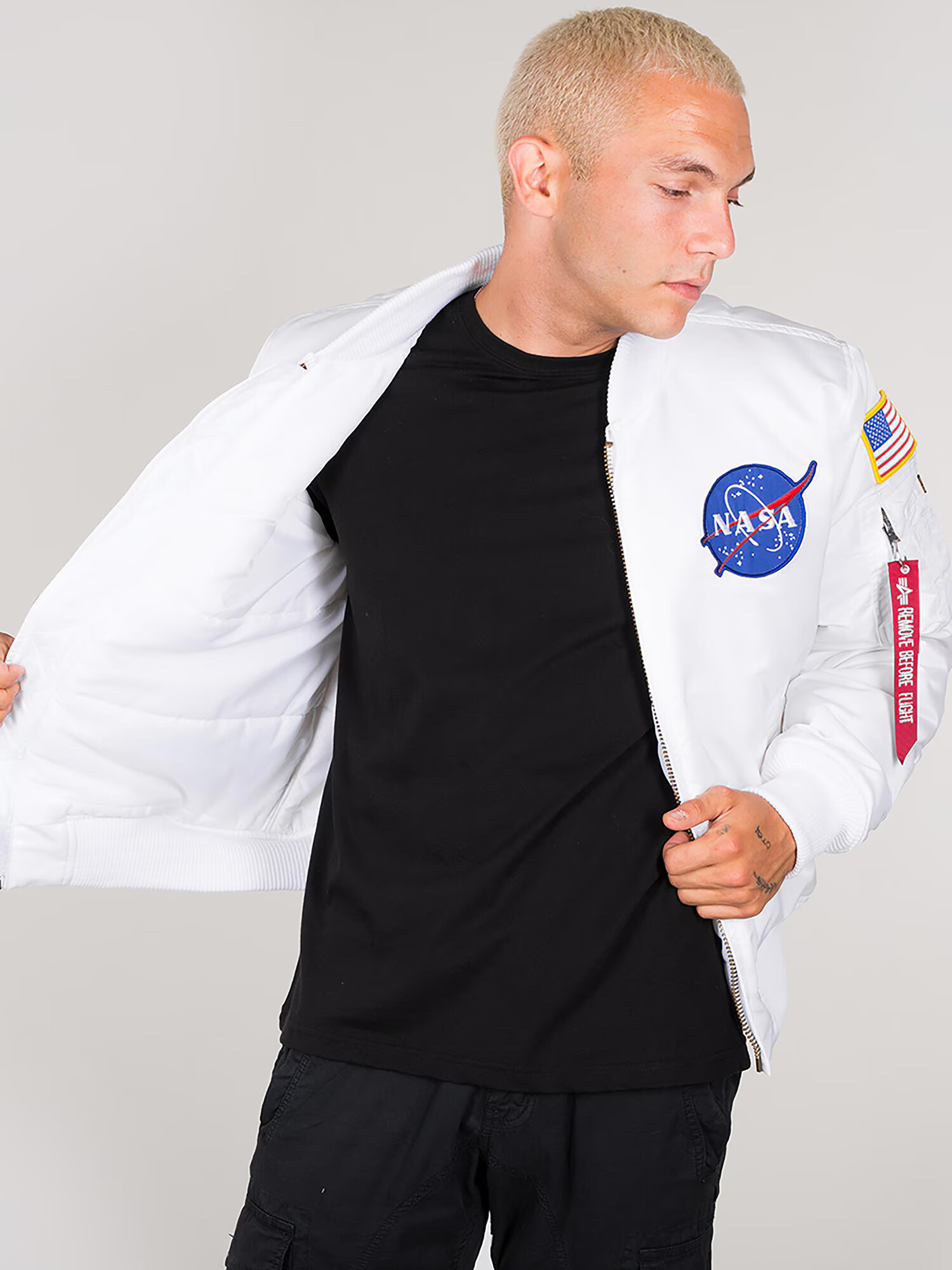 ALPHA INDUSTRIES Geacă de primăvară-toamnă 'MA-1 VF NASA' mai multe culori / alb - Pled.ro