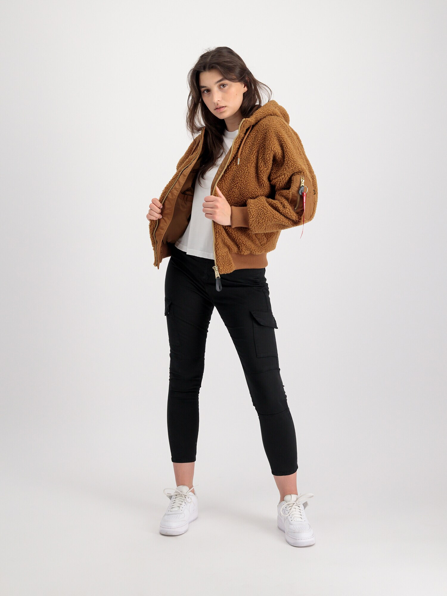 ALPHA INDUSTRIES Geacă de primăvară-toamnă maro cămilă - Pled.ro