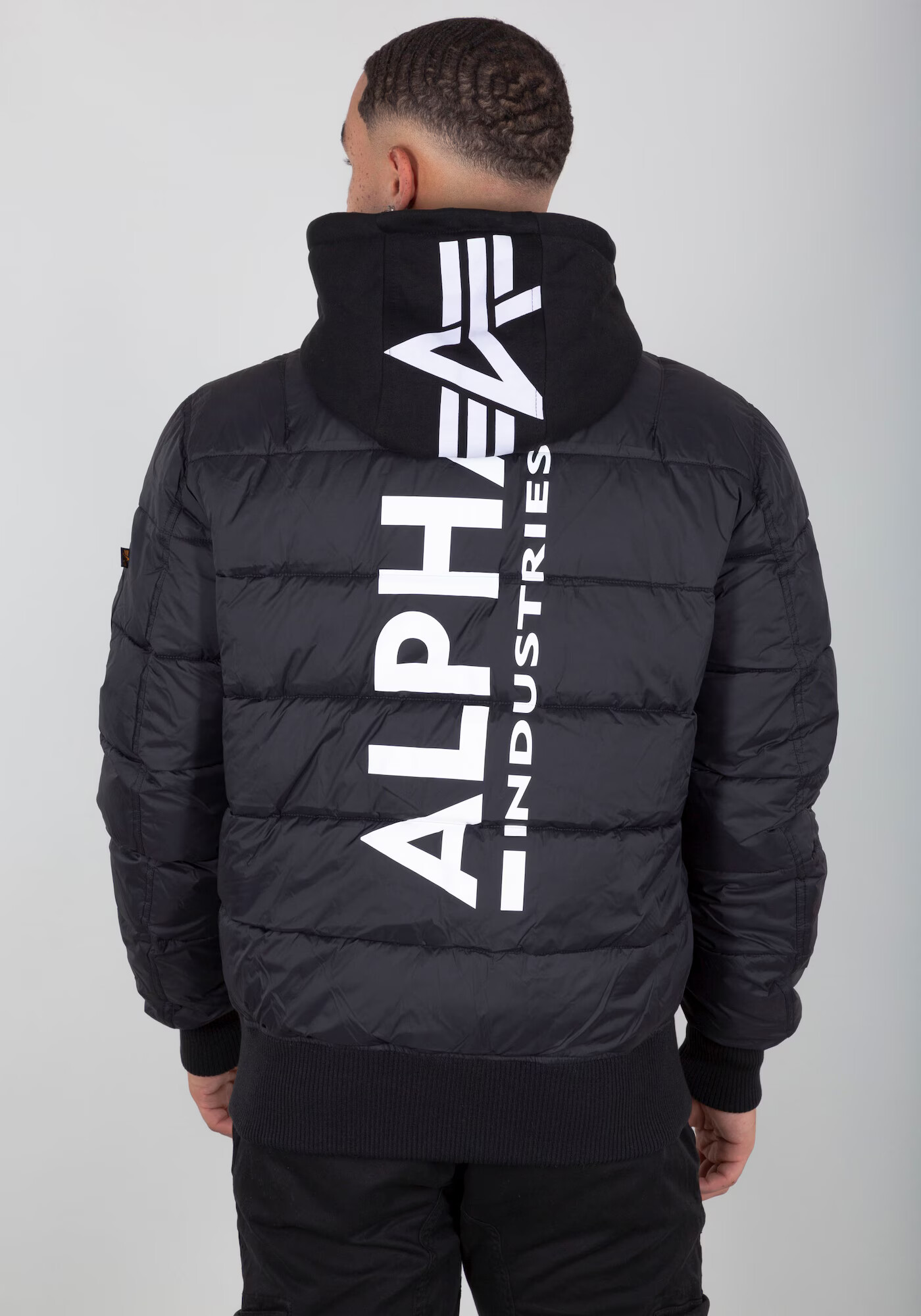 ALPHA INDUSTRIES Geacă de primăvară-toamnă negru / alb - Pled.ro