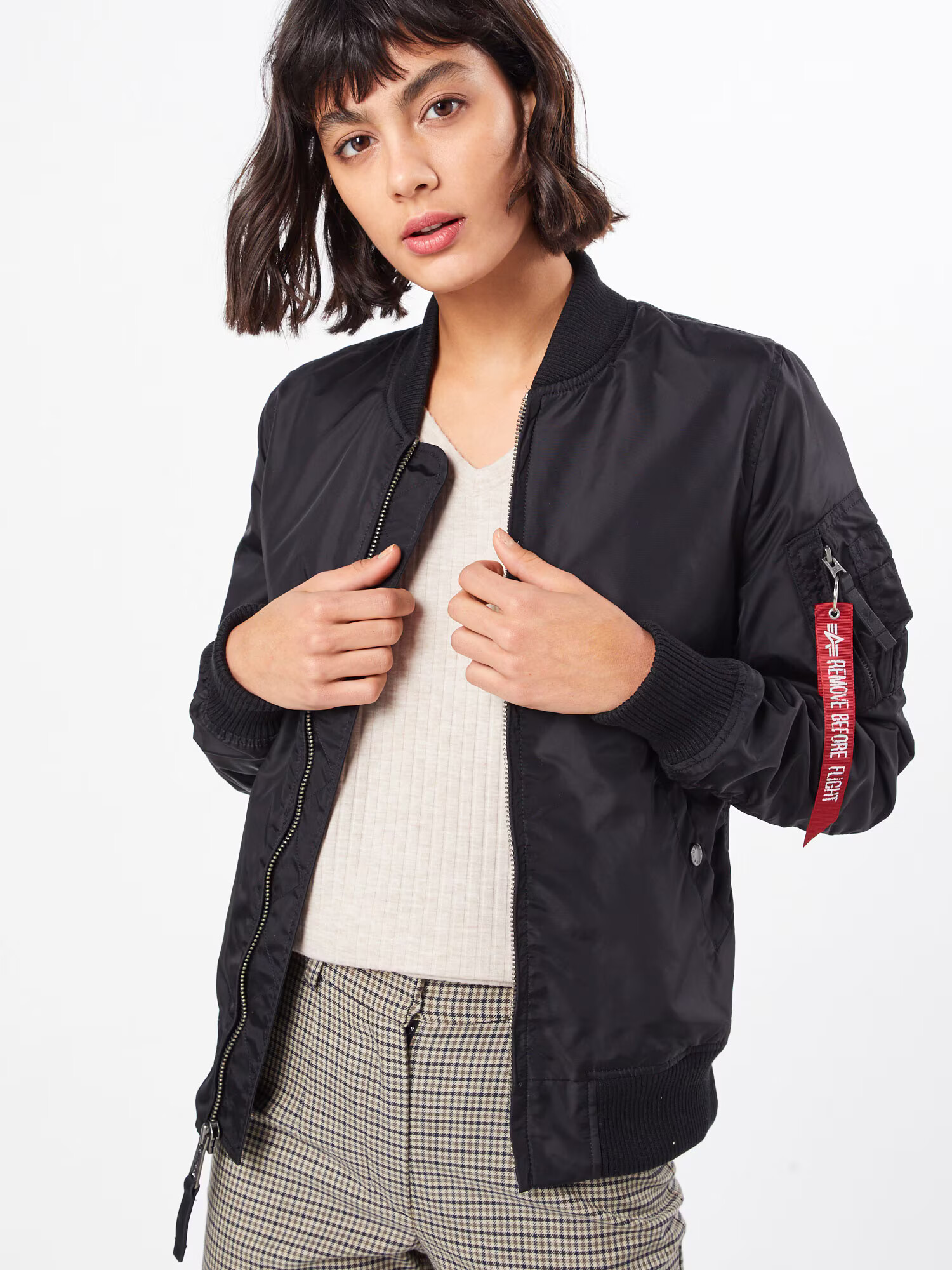 ALPHA INDUSTRIES Geacă de primăvară-toamnă roși aprins / negru - Pled.ro