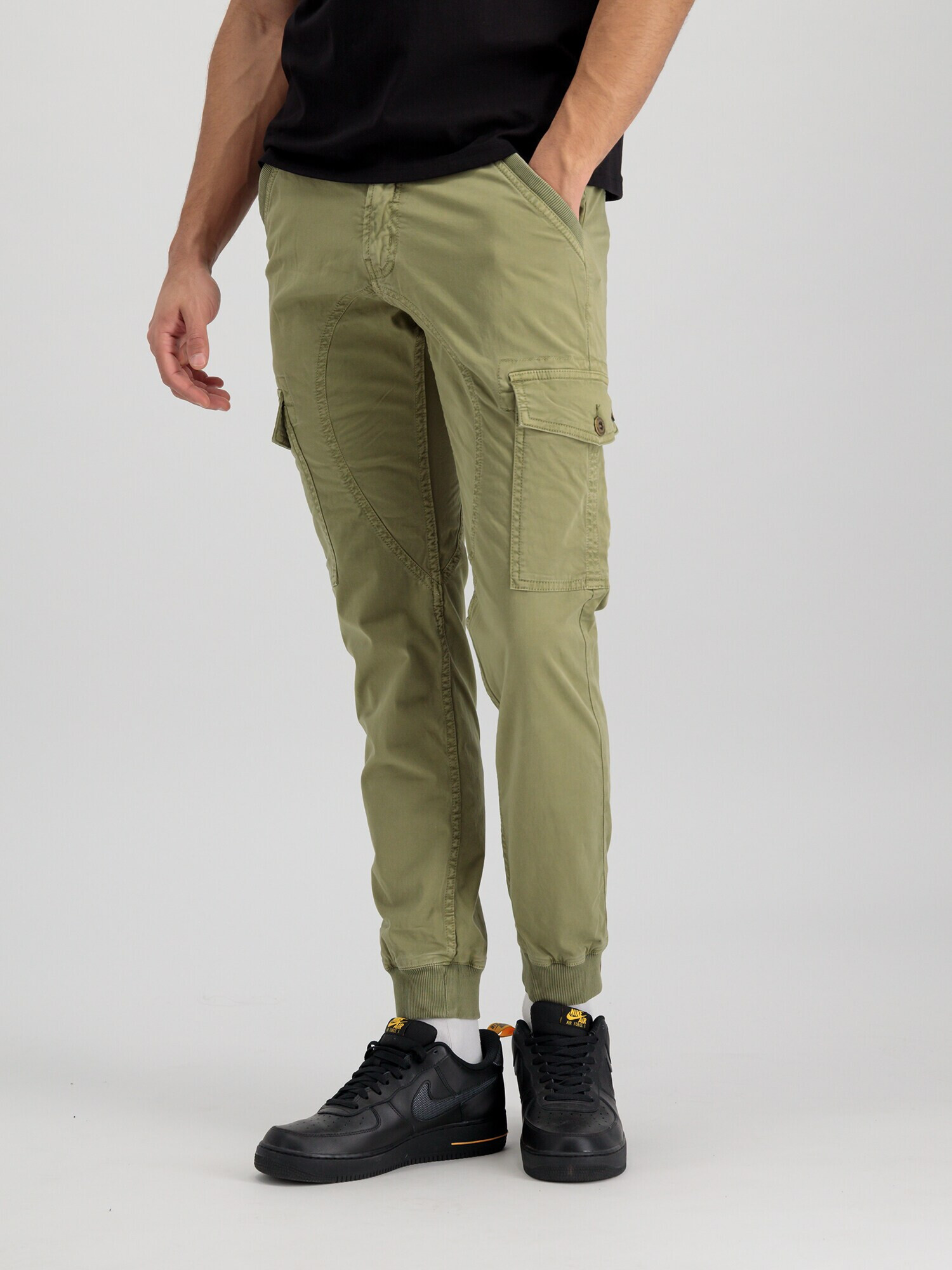 ALPHA INDUSTRIES Pantaloni cu buzunare oliv - Pled.ro