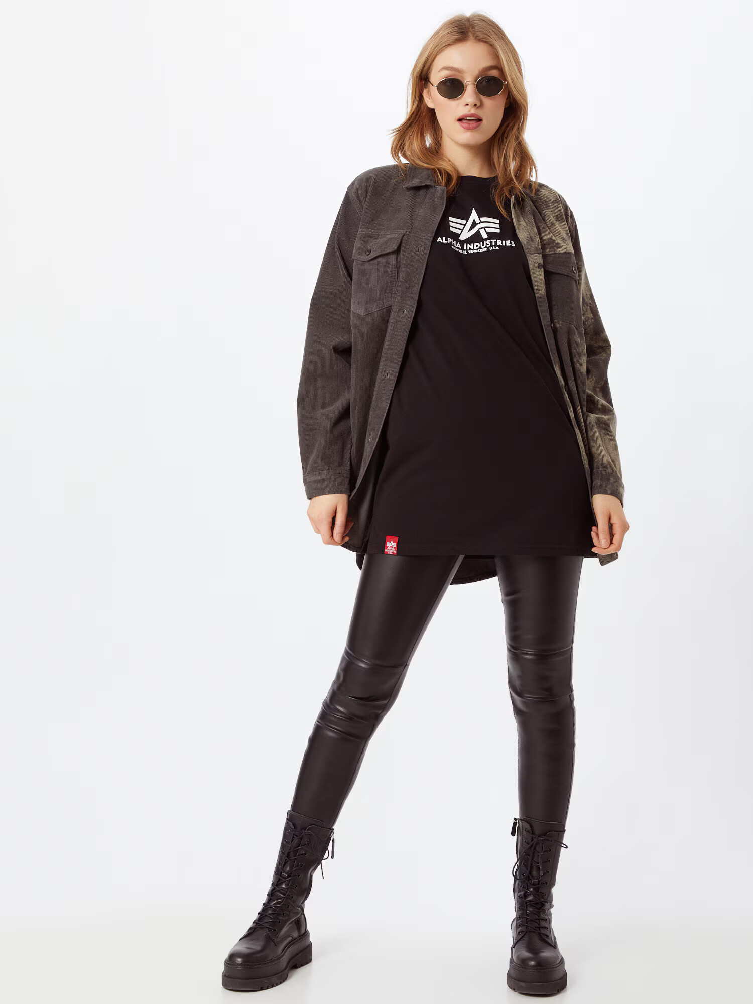 ALPHA INDUSTRIES Tricou negru / alb - Pled.ro