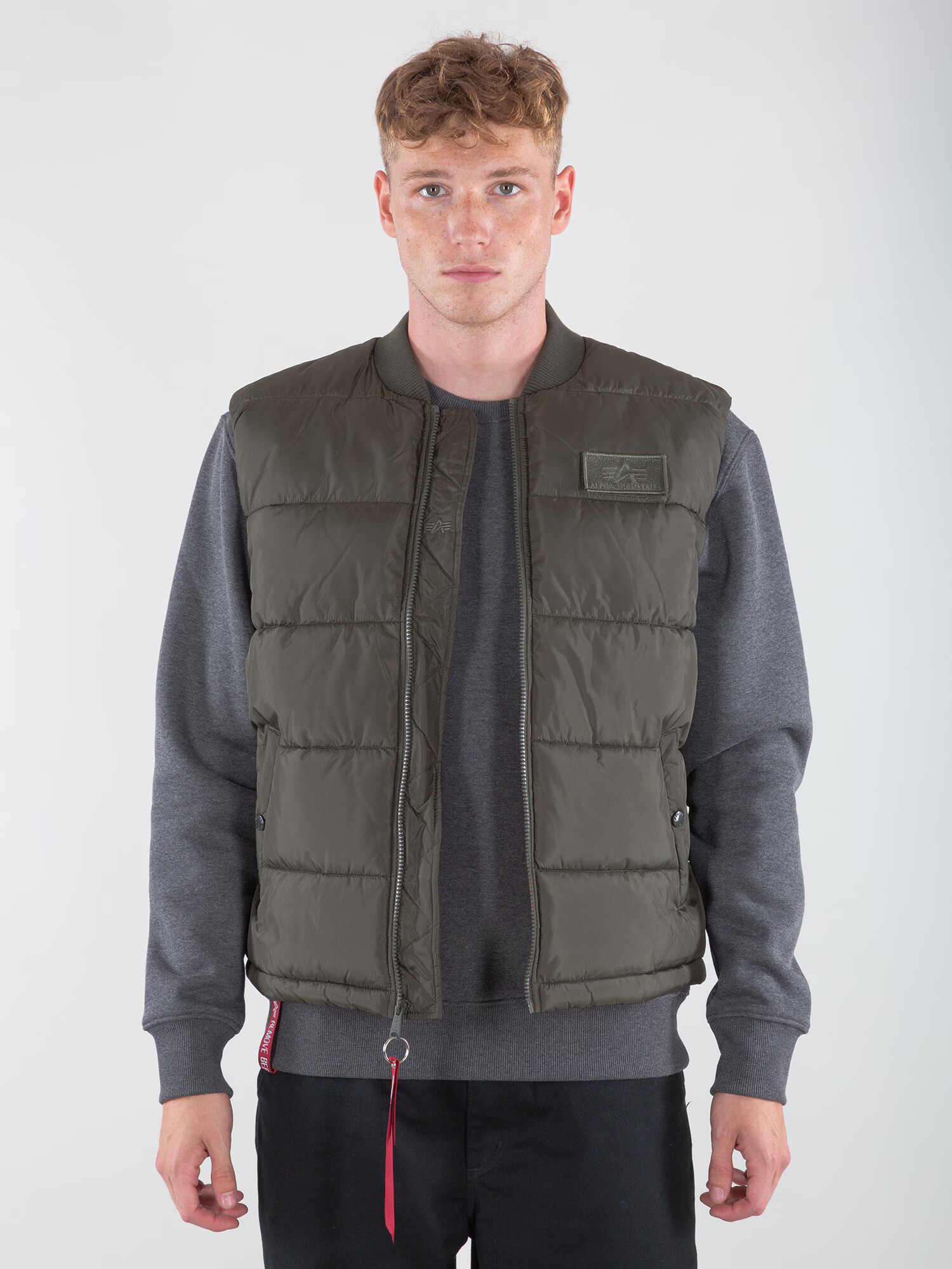 ALPHA INDUSTRIES Vestă oliv / roșu / alb - Pled.ro