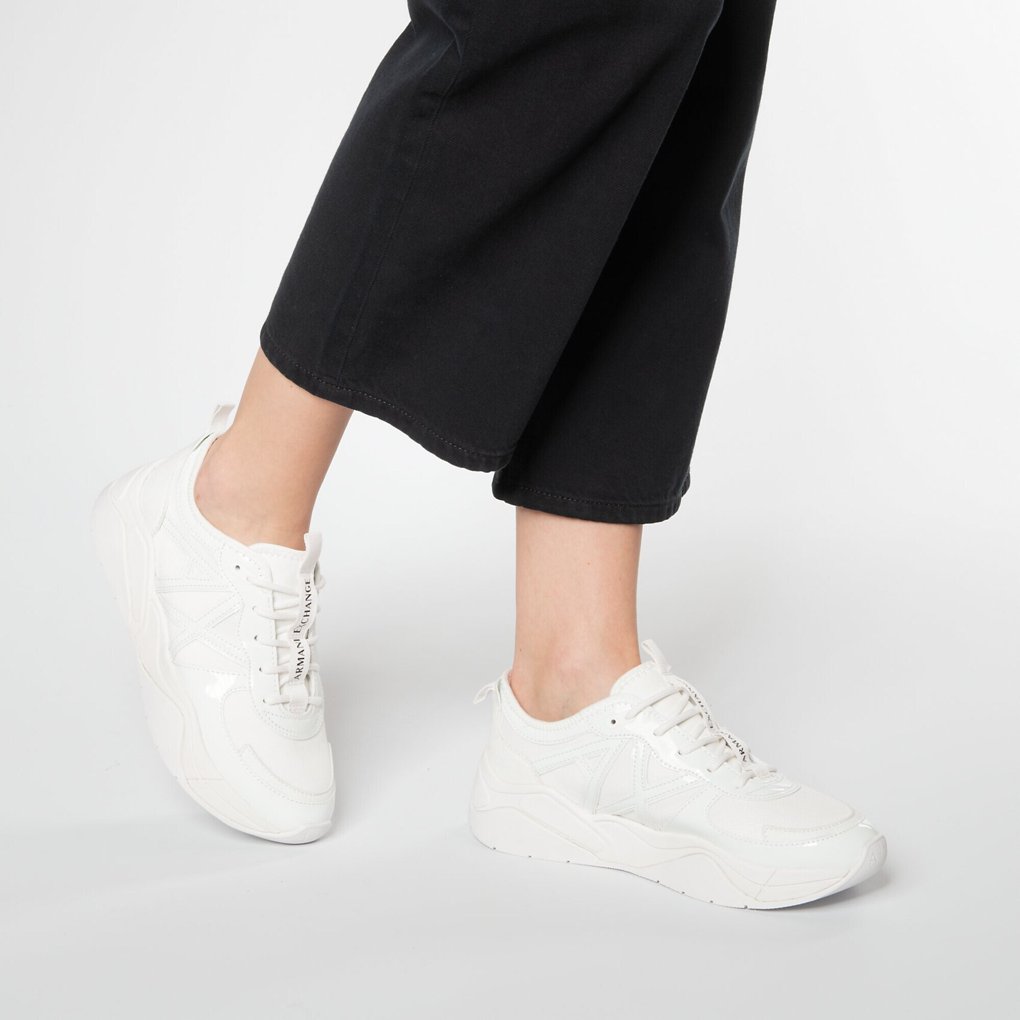 ARMANI EXCHANGE Sneaker low alb - Pled.ro