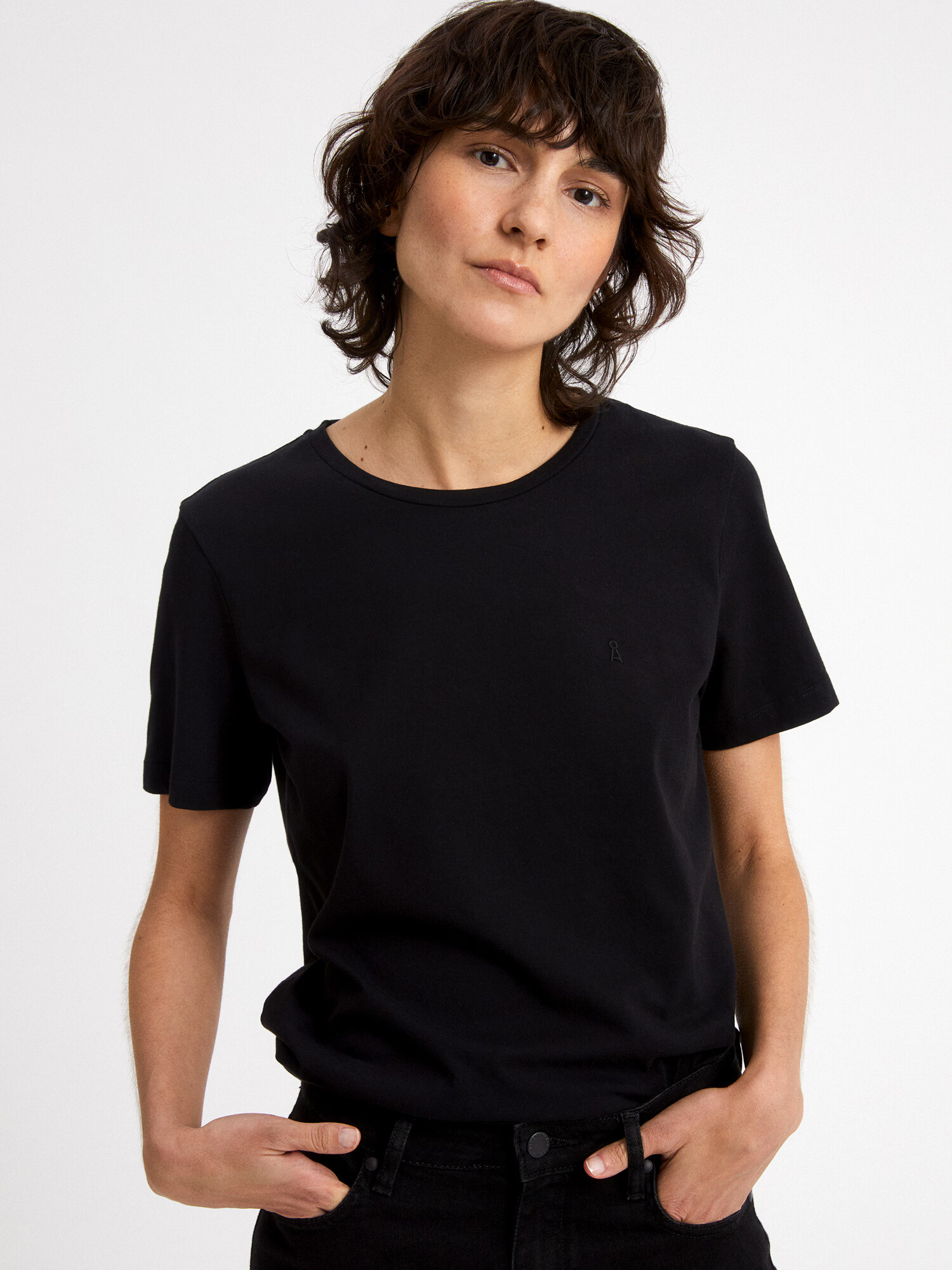 ARMEDANGELS Tricou 'Mara' negru - Pled.ro