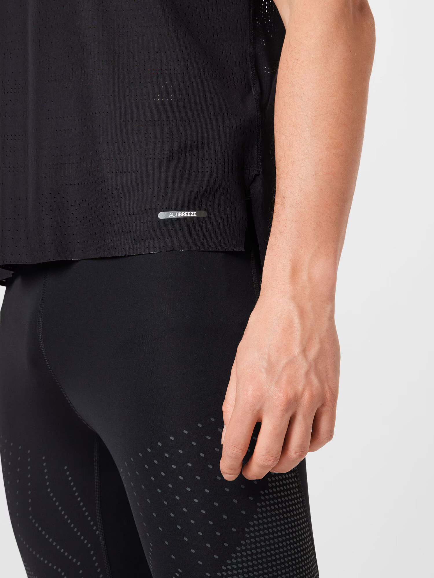 ASICS Tricou funcțional 'VENTILATE 2.0' negru - Pled.ro