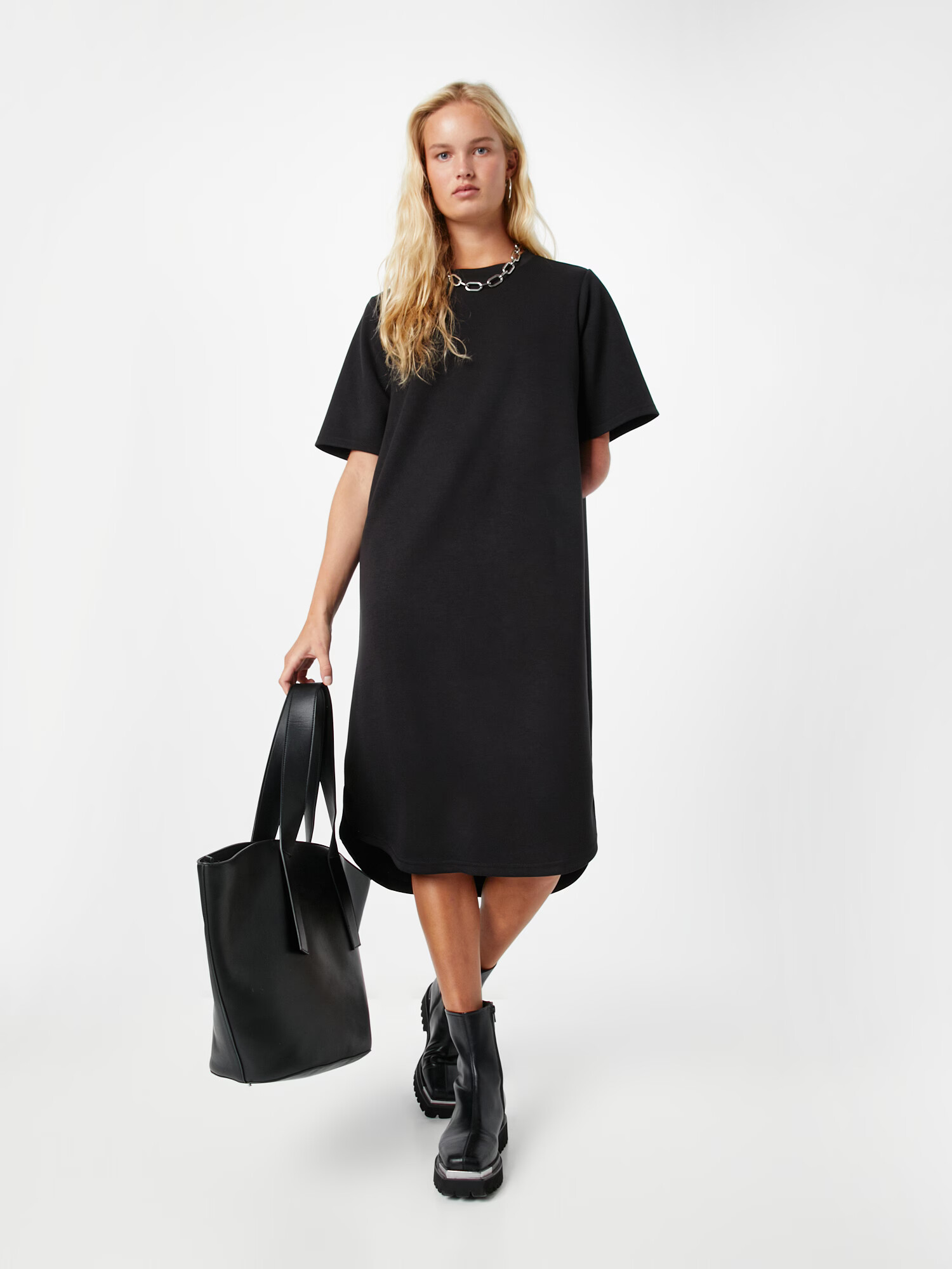 b.young Rochie negru - Pled.ro