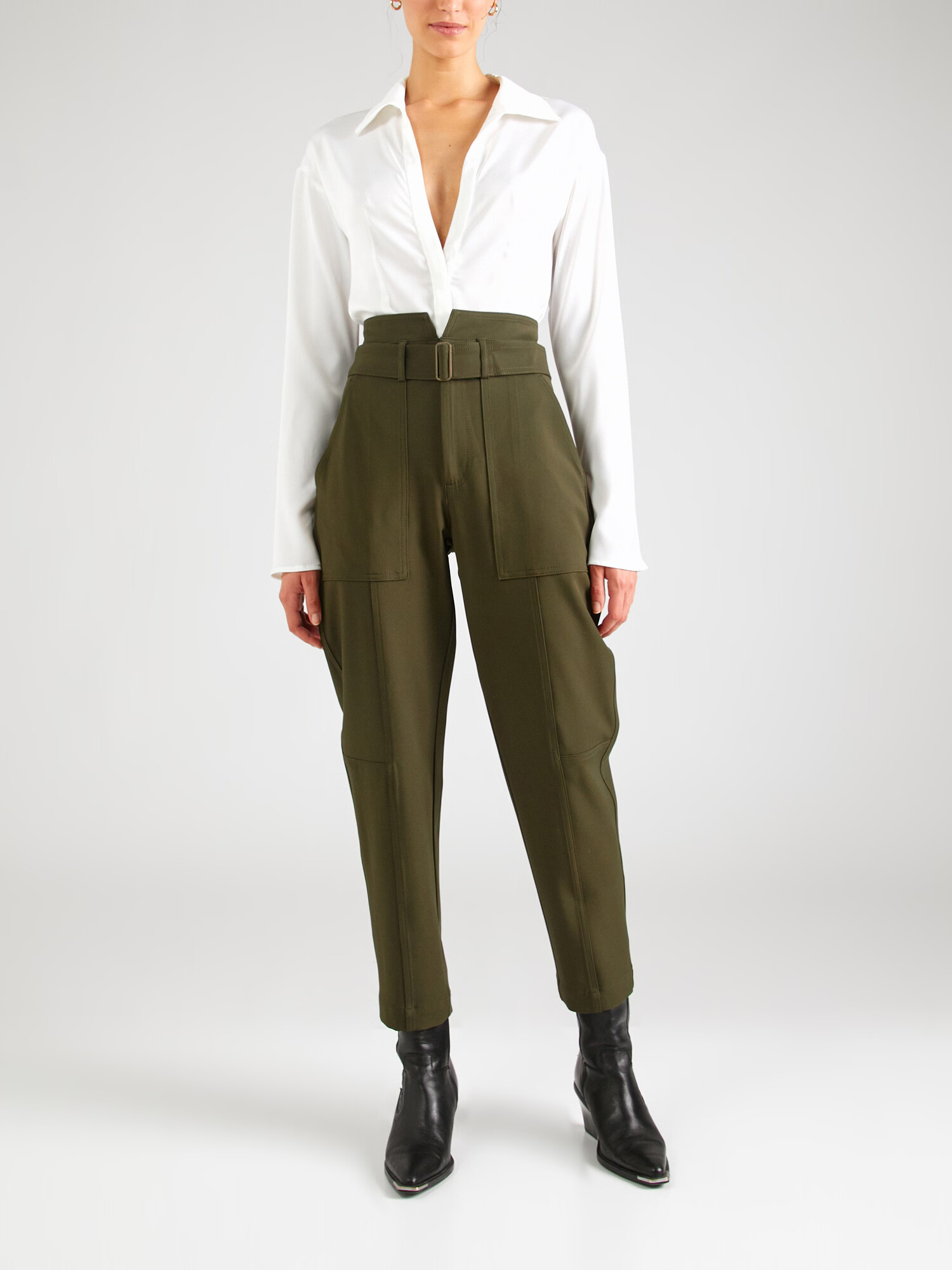 Banana Republic Pantaloni verde - Pled.ro