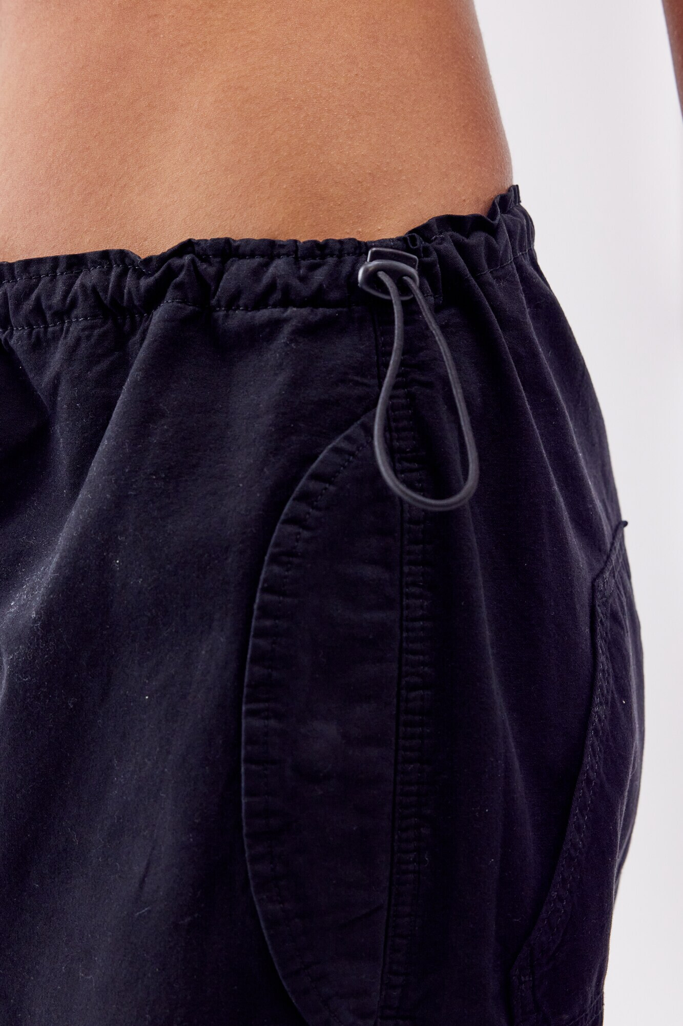 BDG Urban Outfitters Pantaloni cu buzunare 'Baggy' negru - Pled.ro