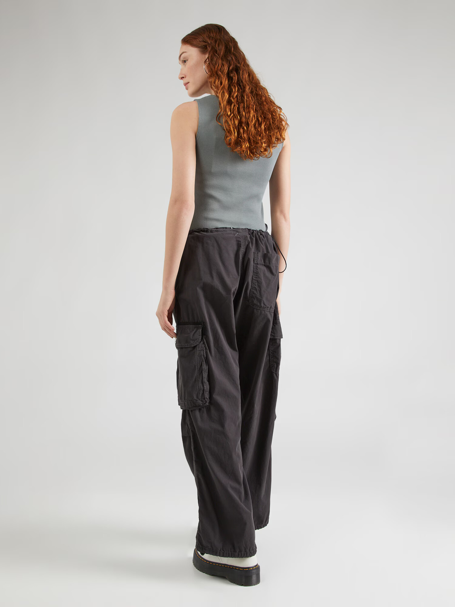 BDG Urban Outfitters Pantaloni cu buzunare negru - Pled.ro