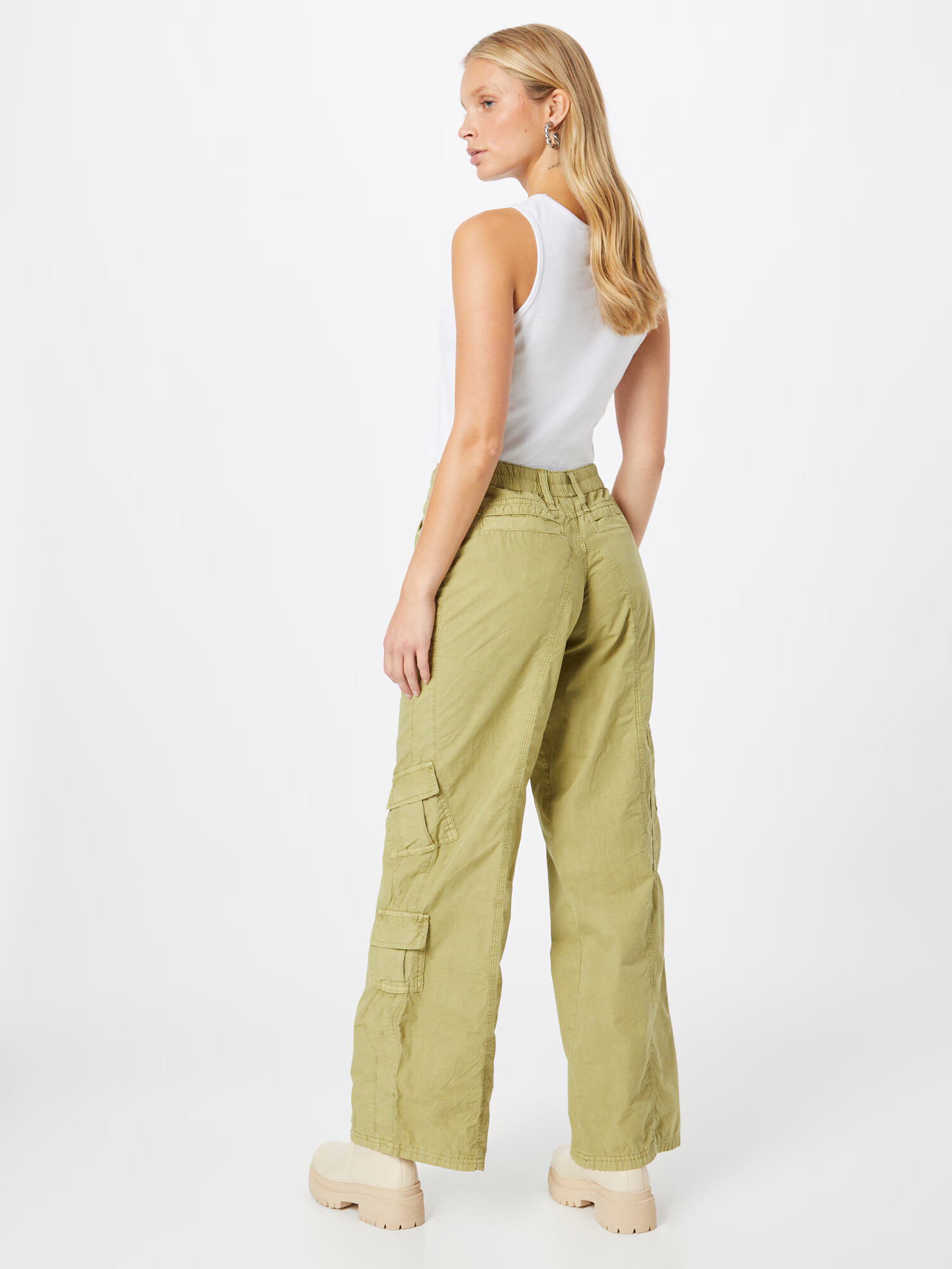 BDG Urban Outfitters Pantaloni cu buzunare verde stuf - Pled.ro