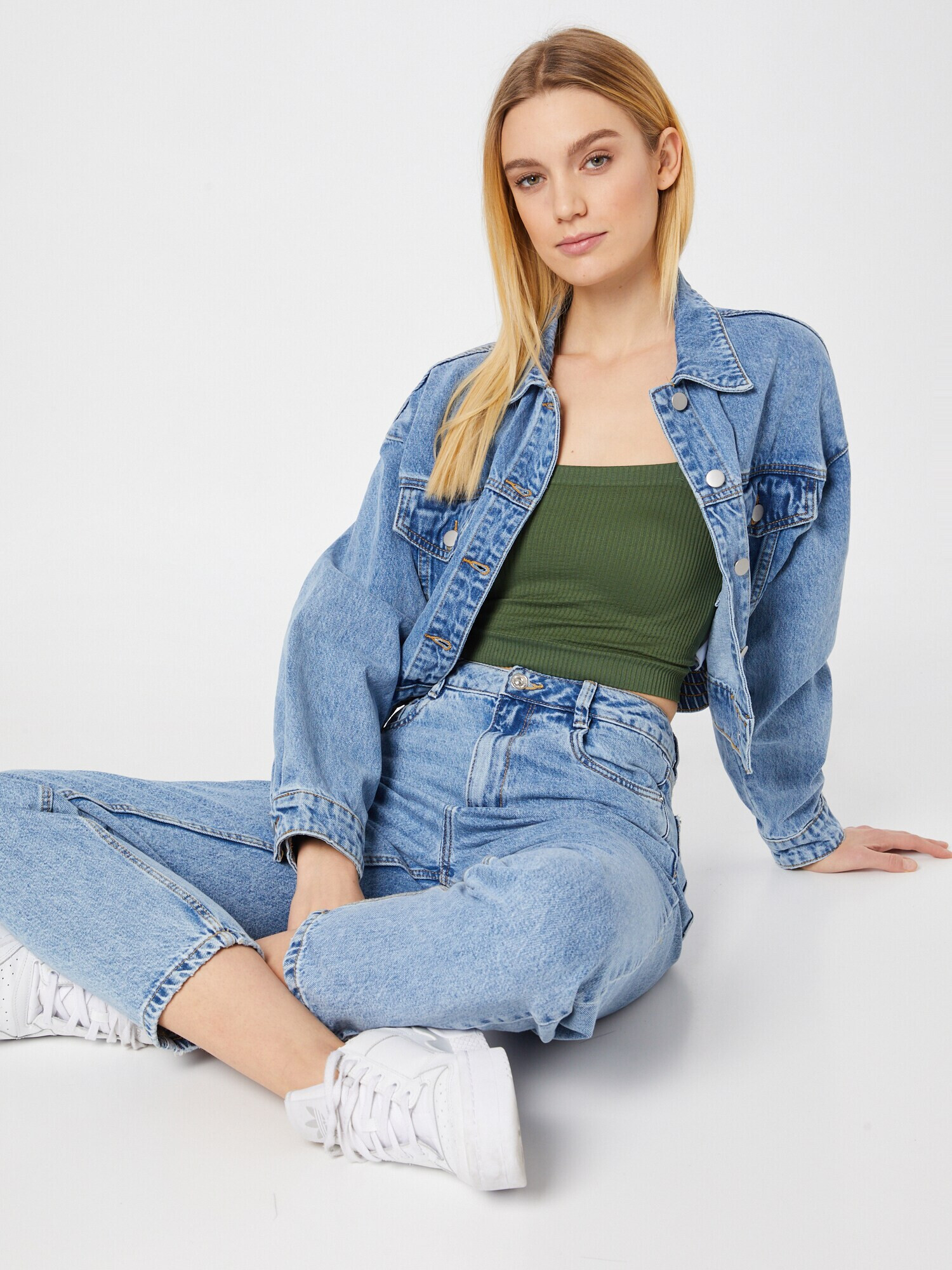 BDG Urban Outfitters Top 'HARRIET' verde - Pled.ro