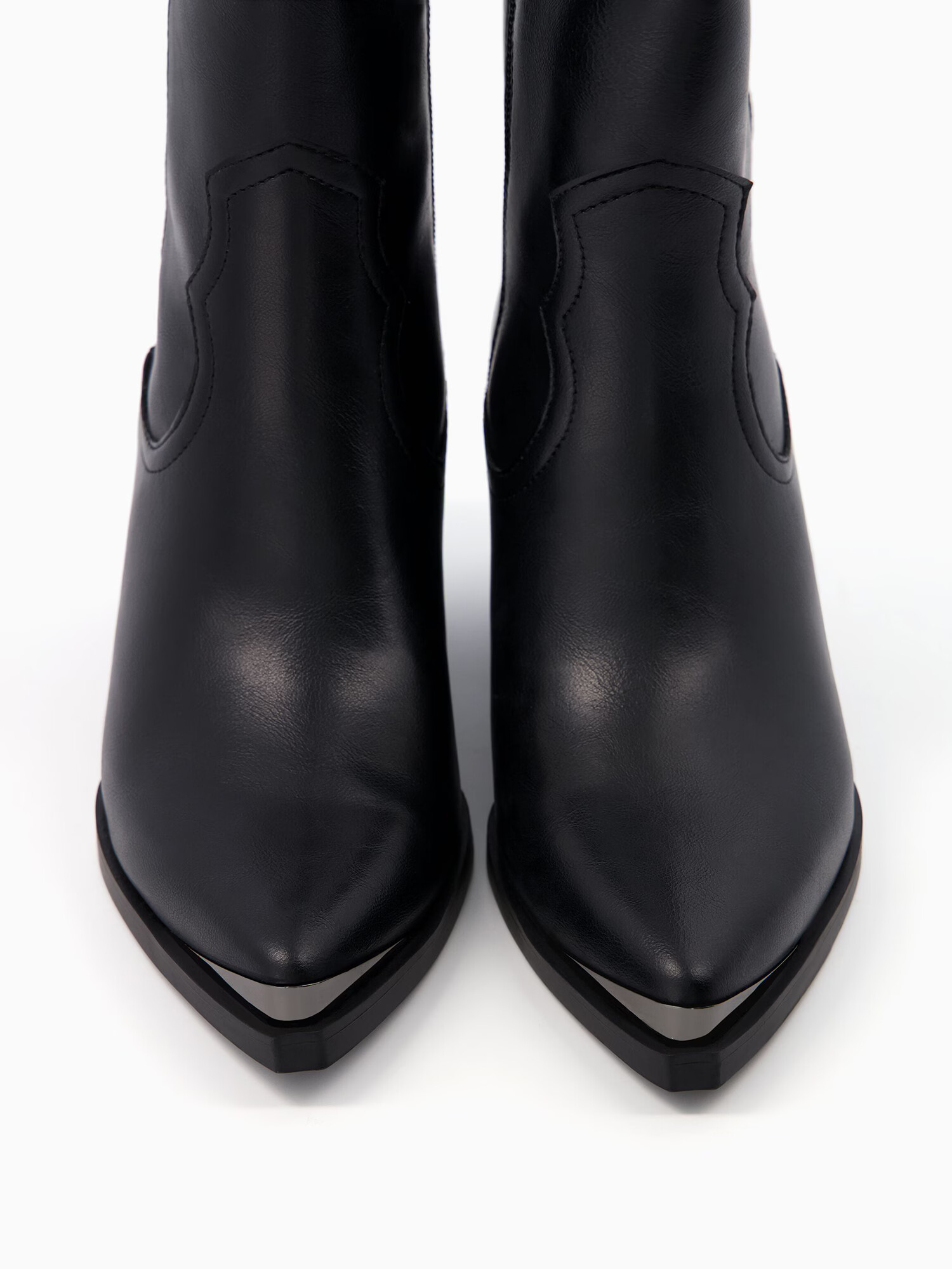 Bershka Botine negru - Pled.ro