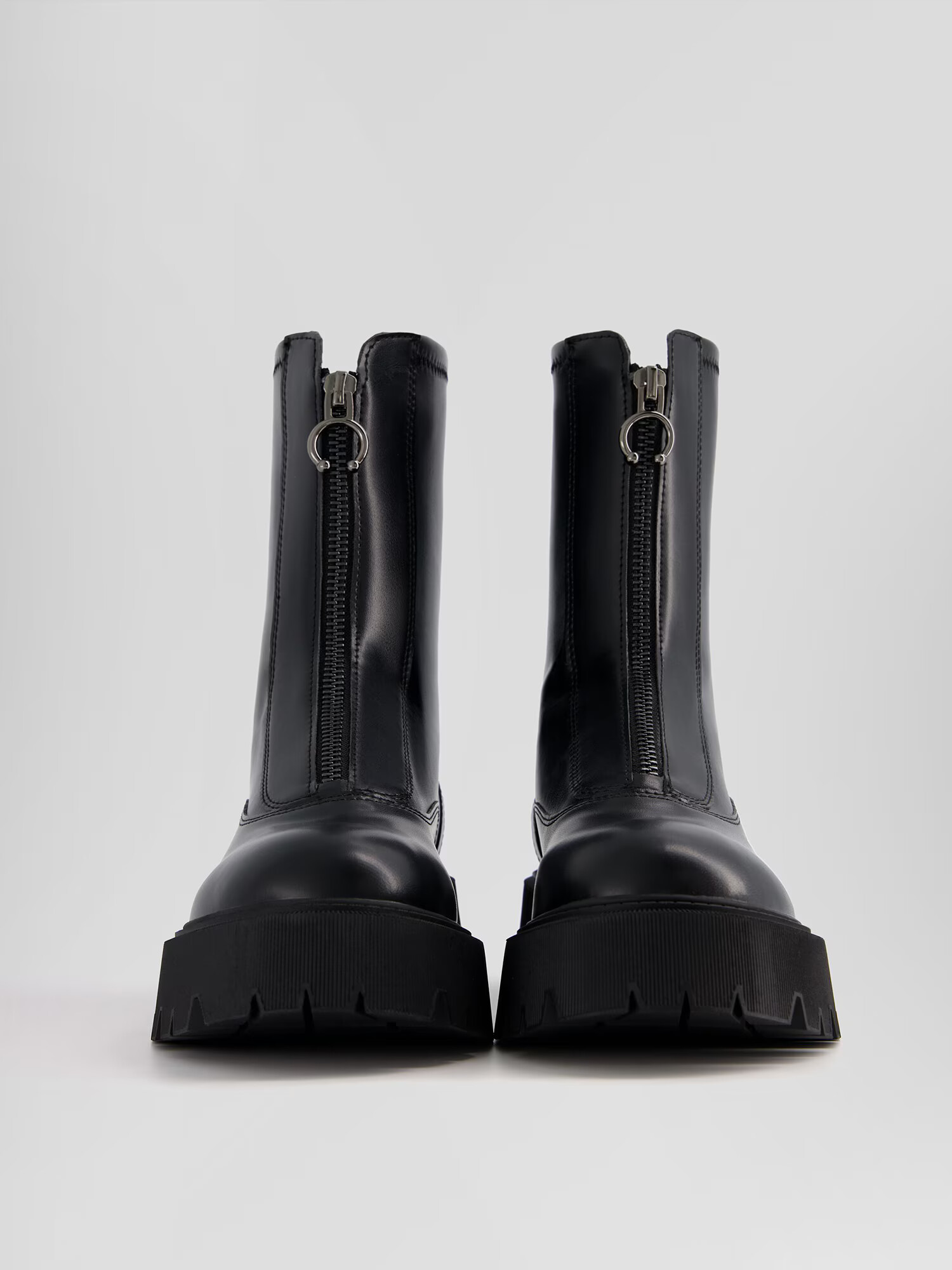 Bershka Botine negru - Pled.ro