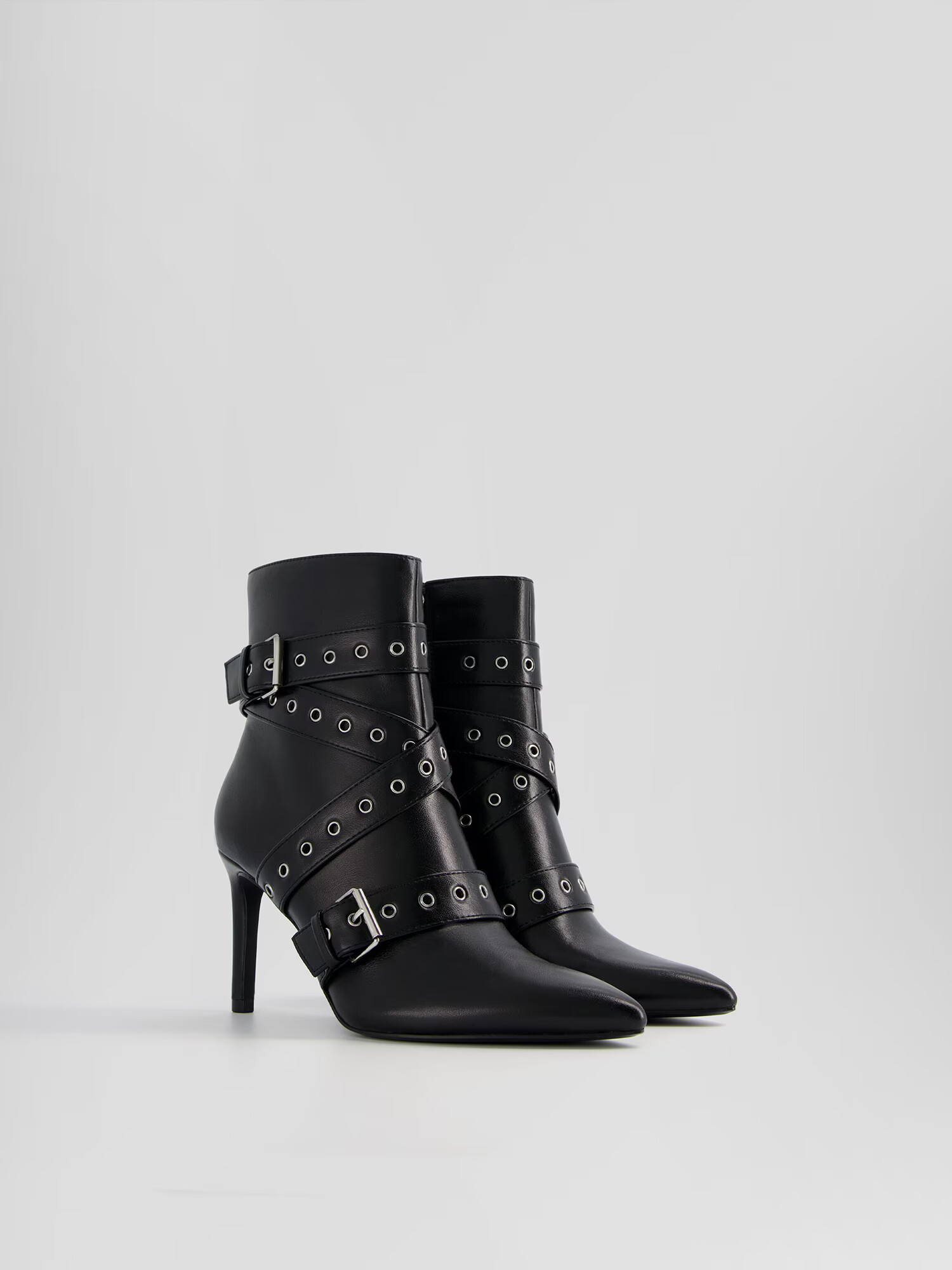 Bershka Botine negru - Pled.ro