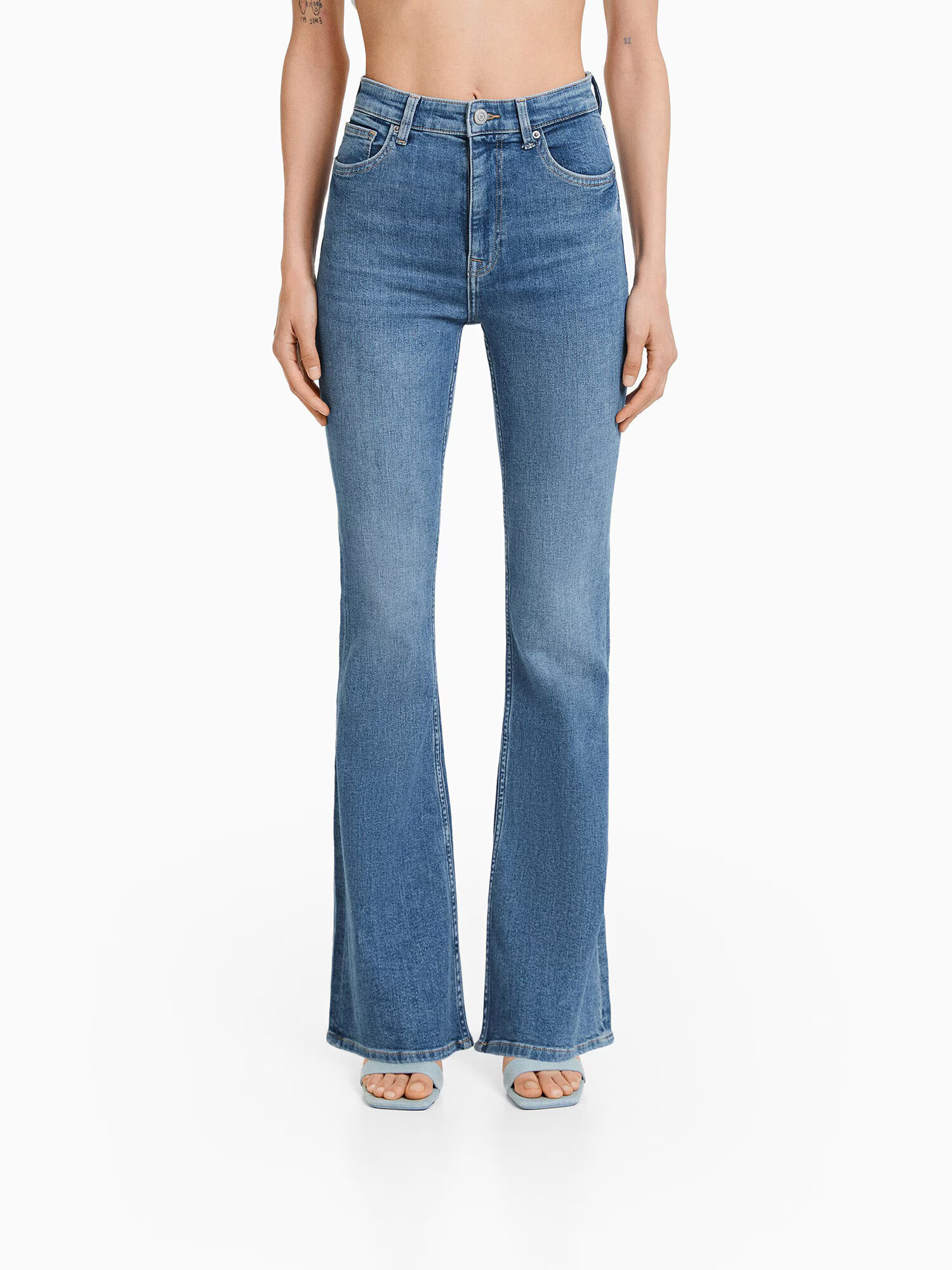 Bershka Jeans albastru - Pled.ro